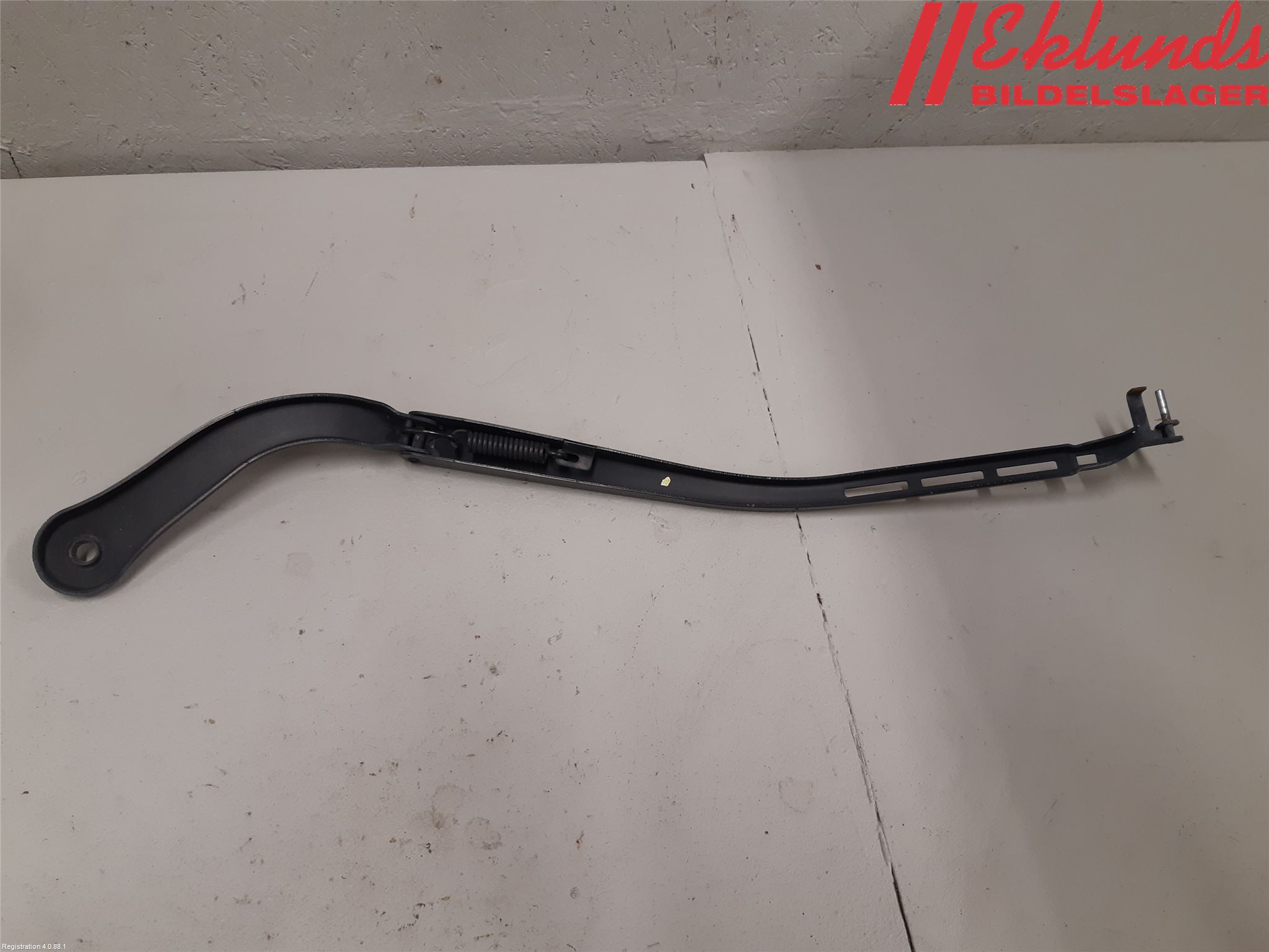 BMW 3 E90/91 SED/TOU 05-12 Torkararm Armar Vindruta