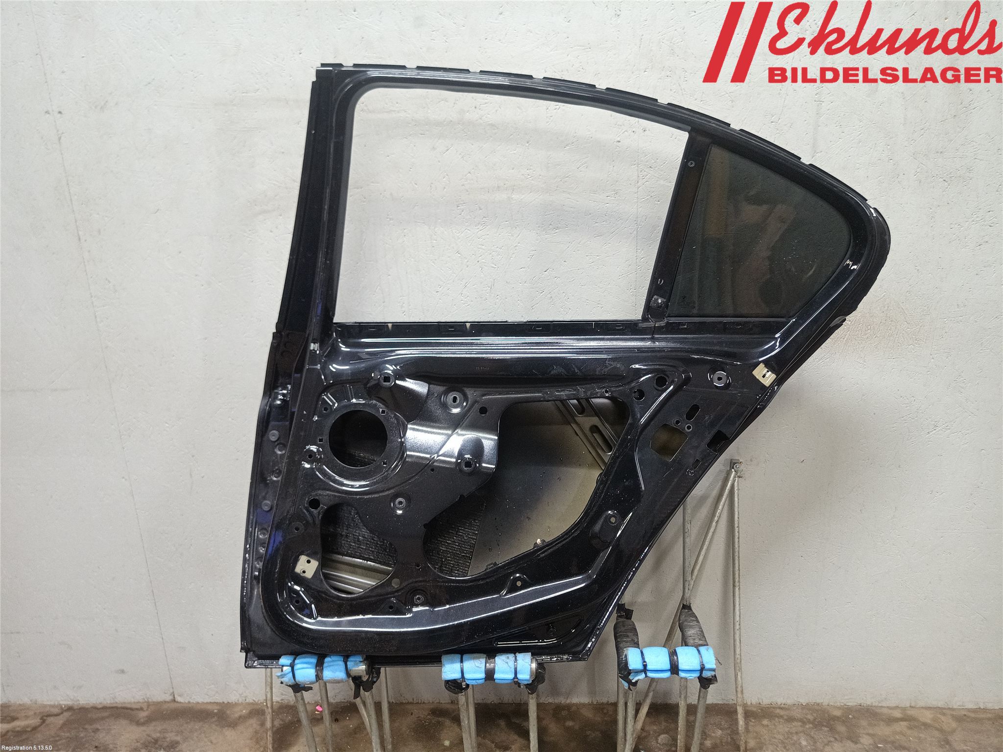 BMW 3 F30/F31/F80 12-19 Dörr Bak Höger
