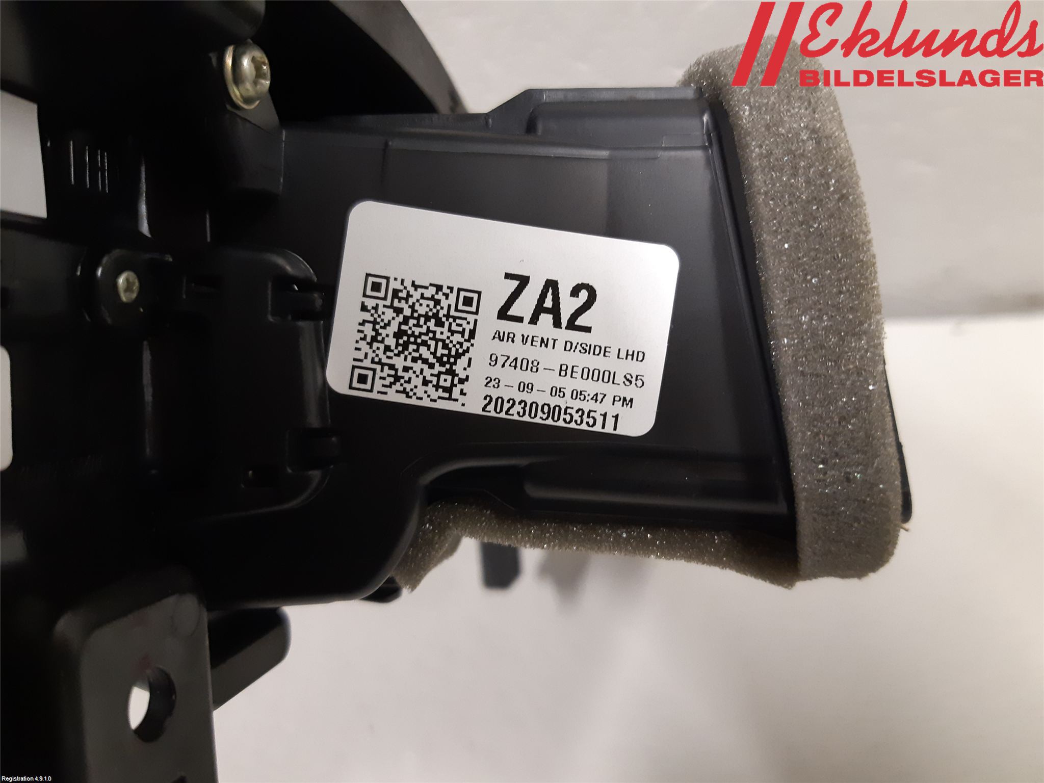 Hyundai KONA/ELECTRIC SX2 23- Defrosterkanal-Munstycke