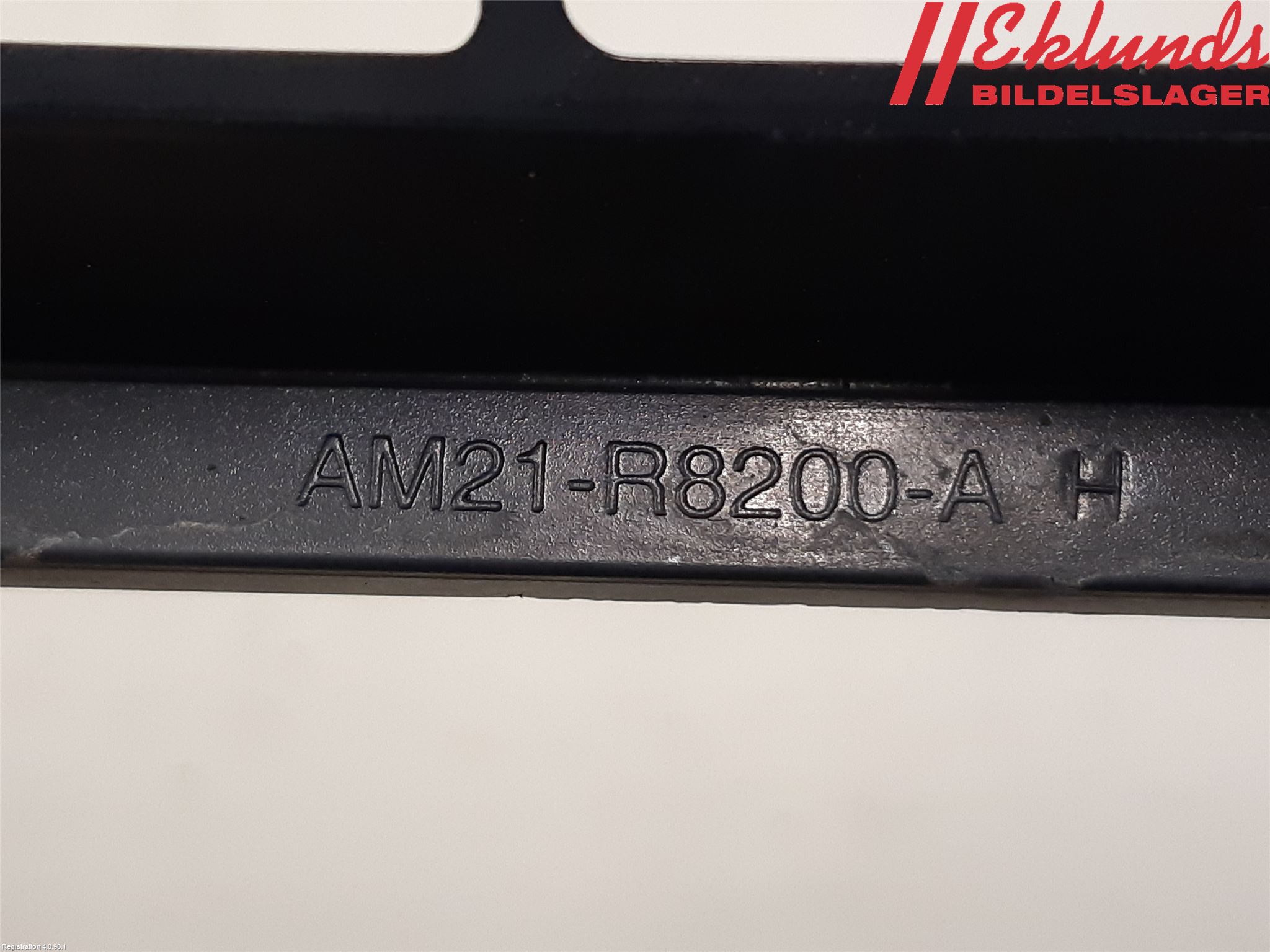 Ford S-MAX 06-15 Grill Komp