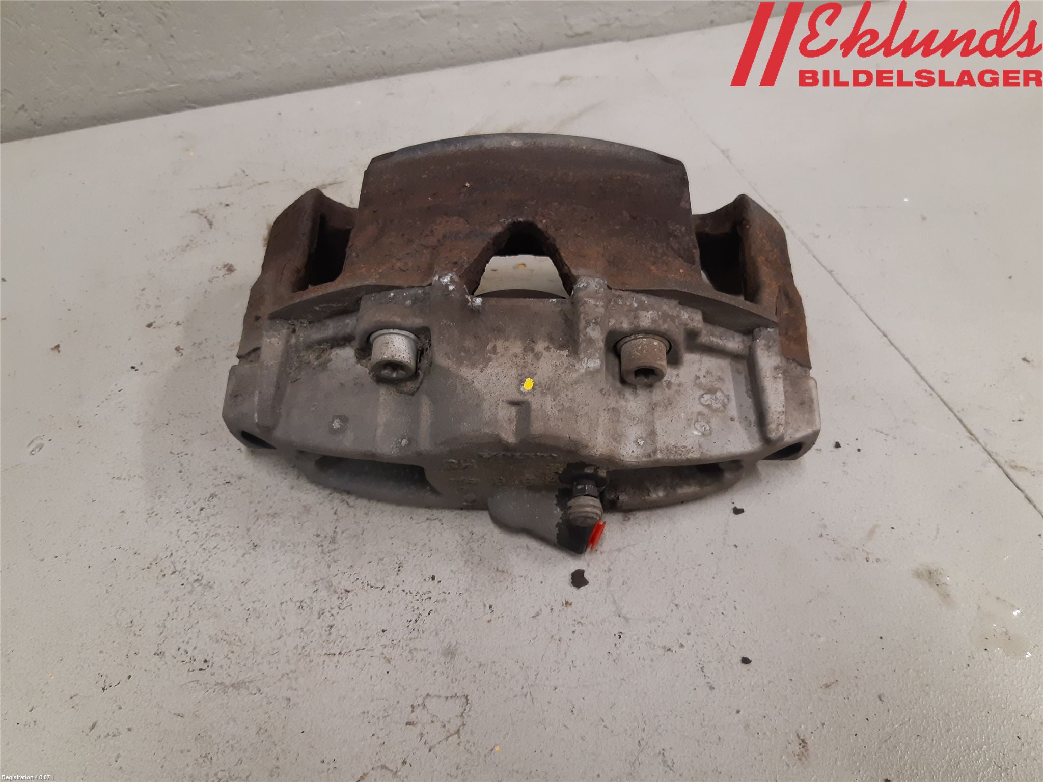 Volvo XC70 14-16 Bromsok Fram Höger