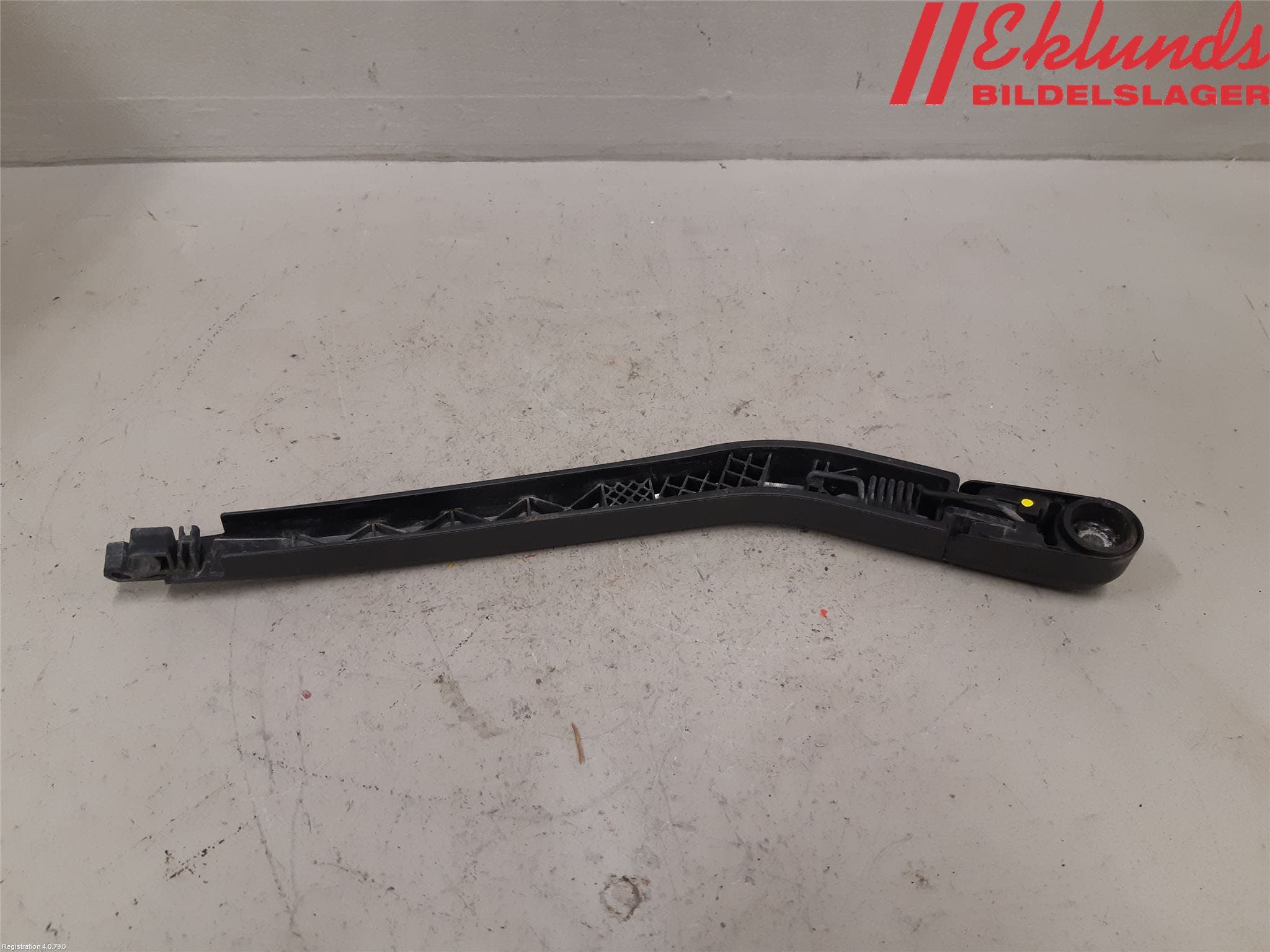 Hyundai i20 PB 09-14 Torkararm-Bakruta