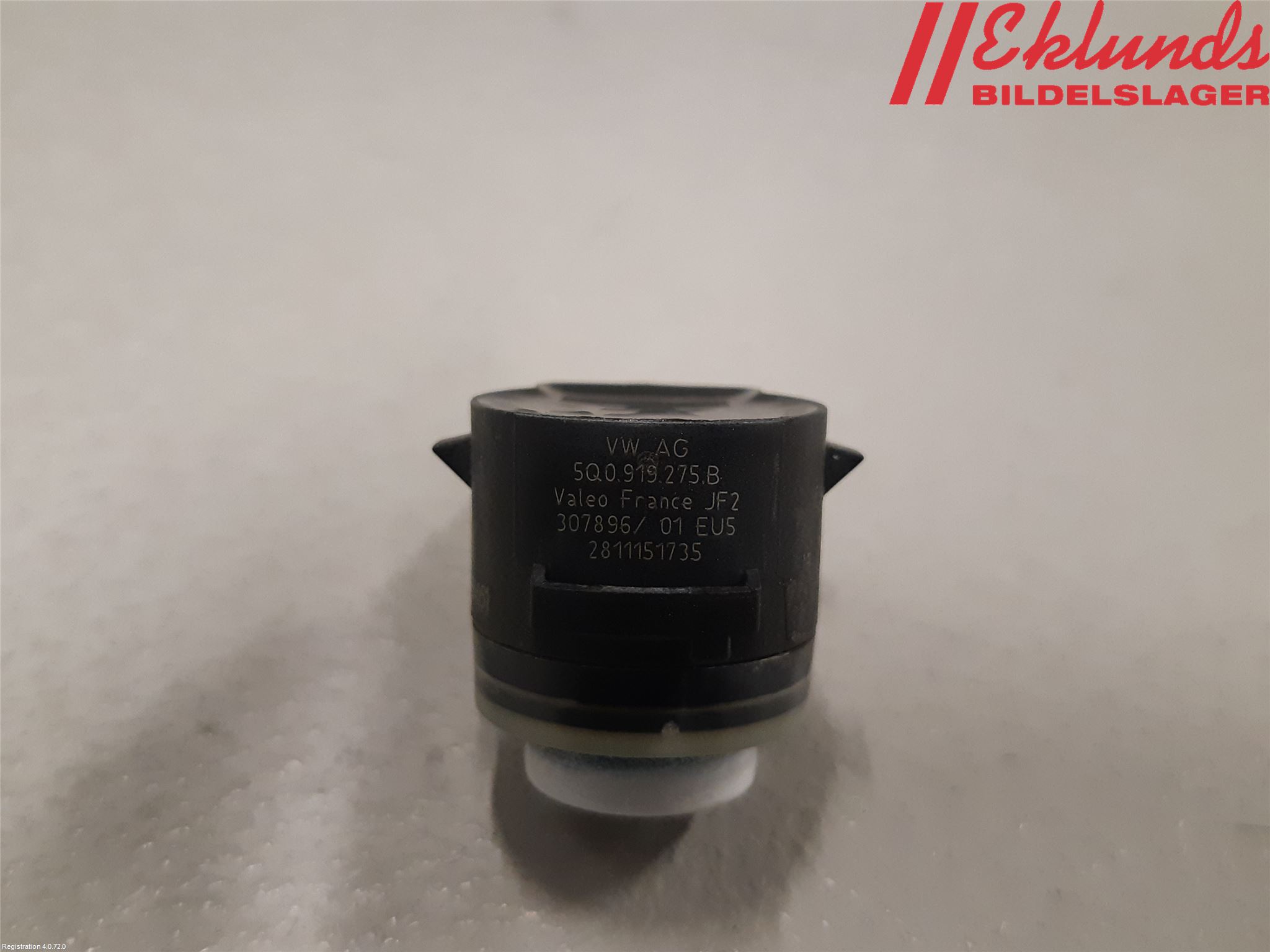 Volkswagen VW PASSAT 15-19 Parkeringshjälp Frontsensor