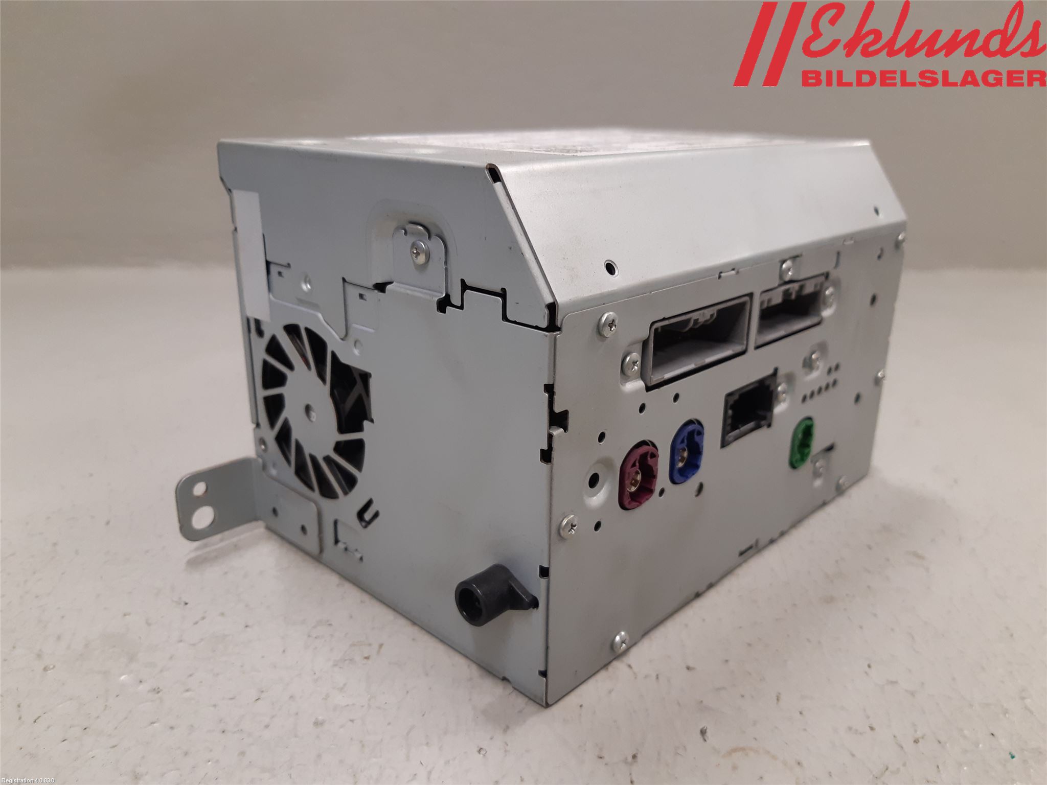 Volvo V90 17->> Radio