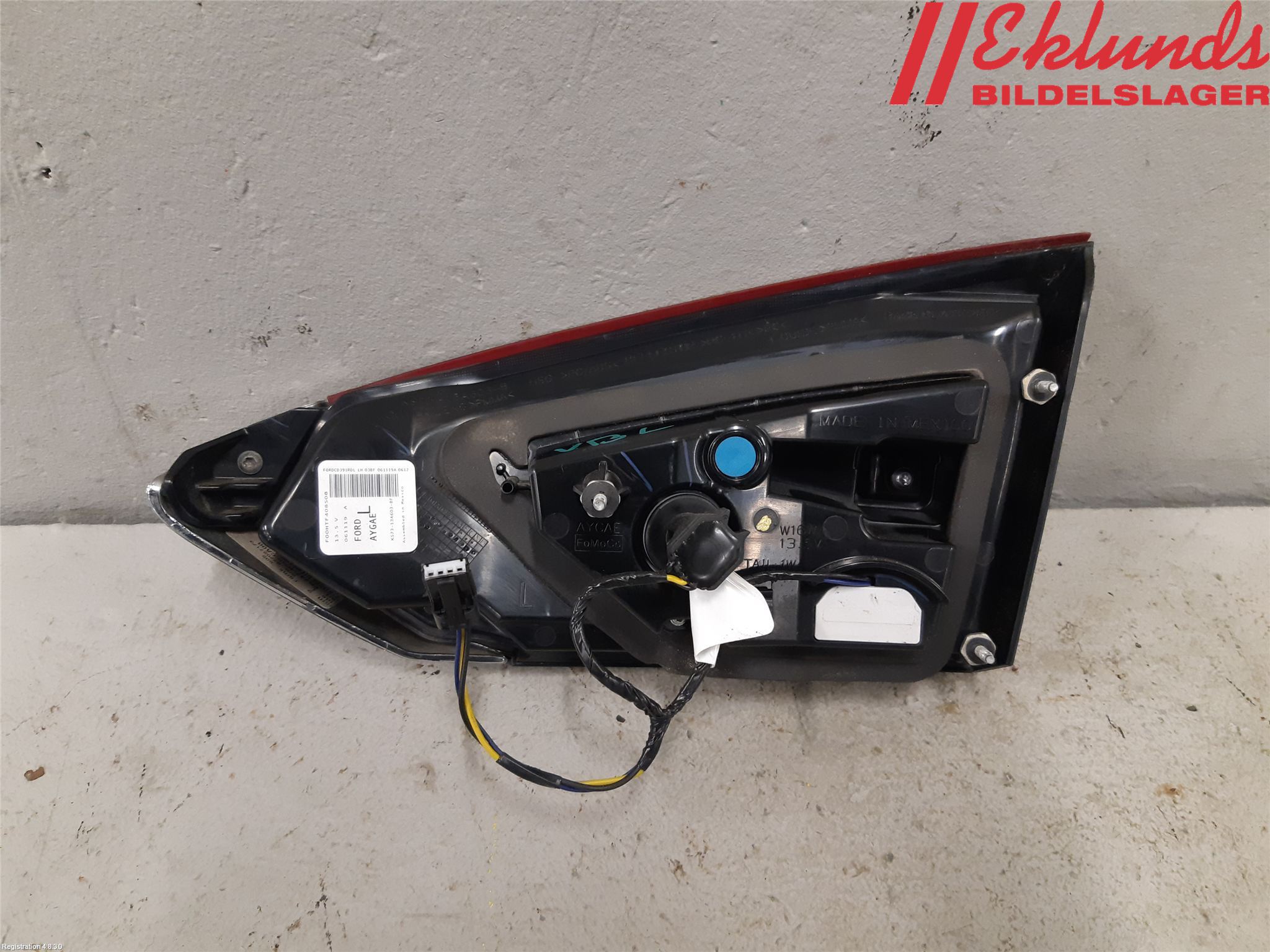 Ford FUSION Bakljus Lucka Vä