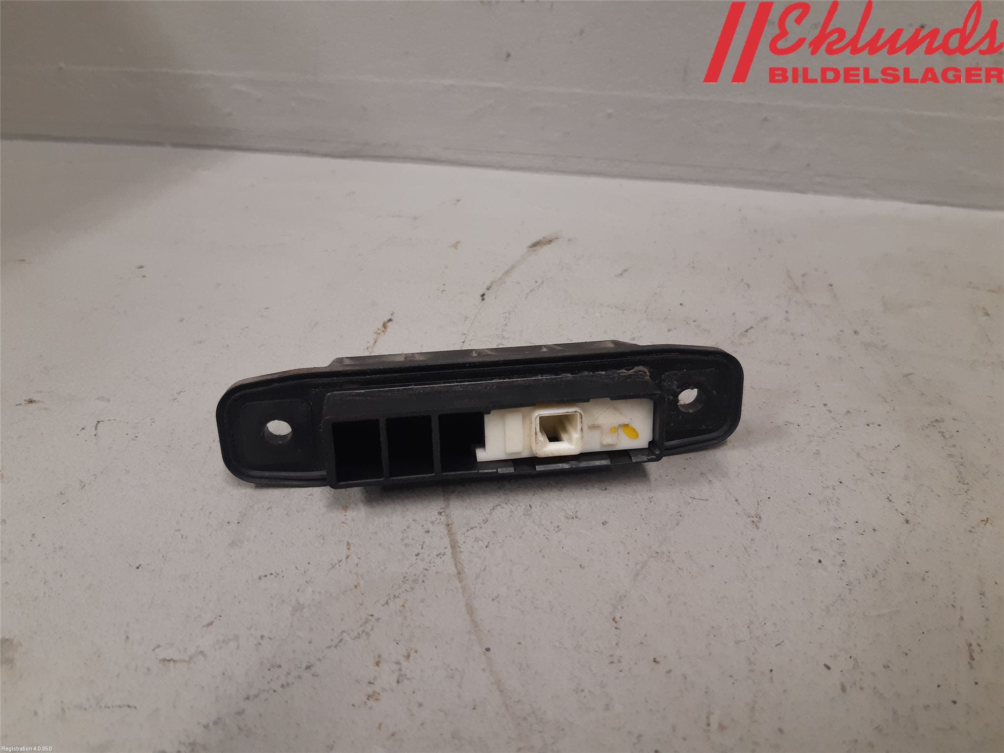 Toyota AURIS 10-12 Bakluckehandtag