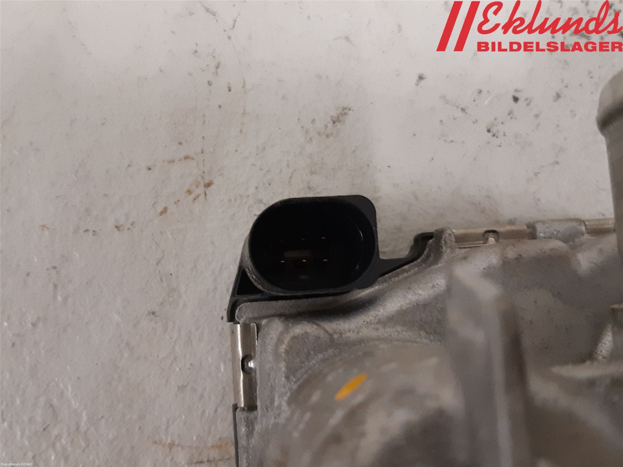 Volvo V40 12-19 Injspjällhus