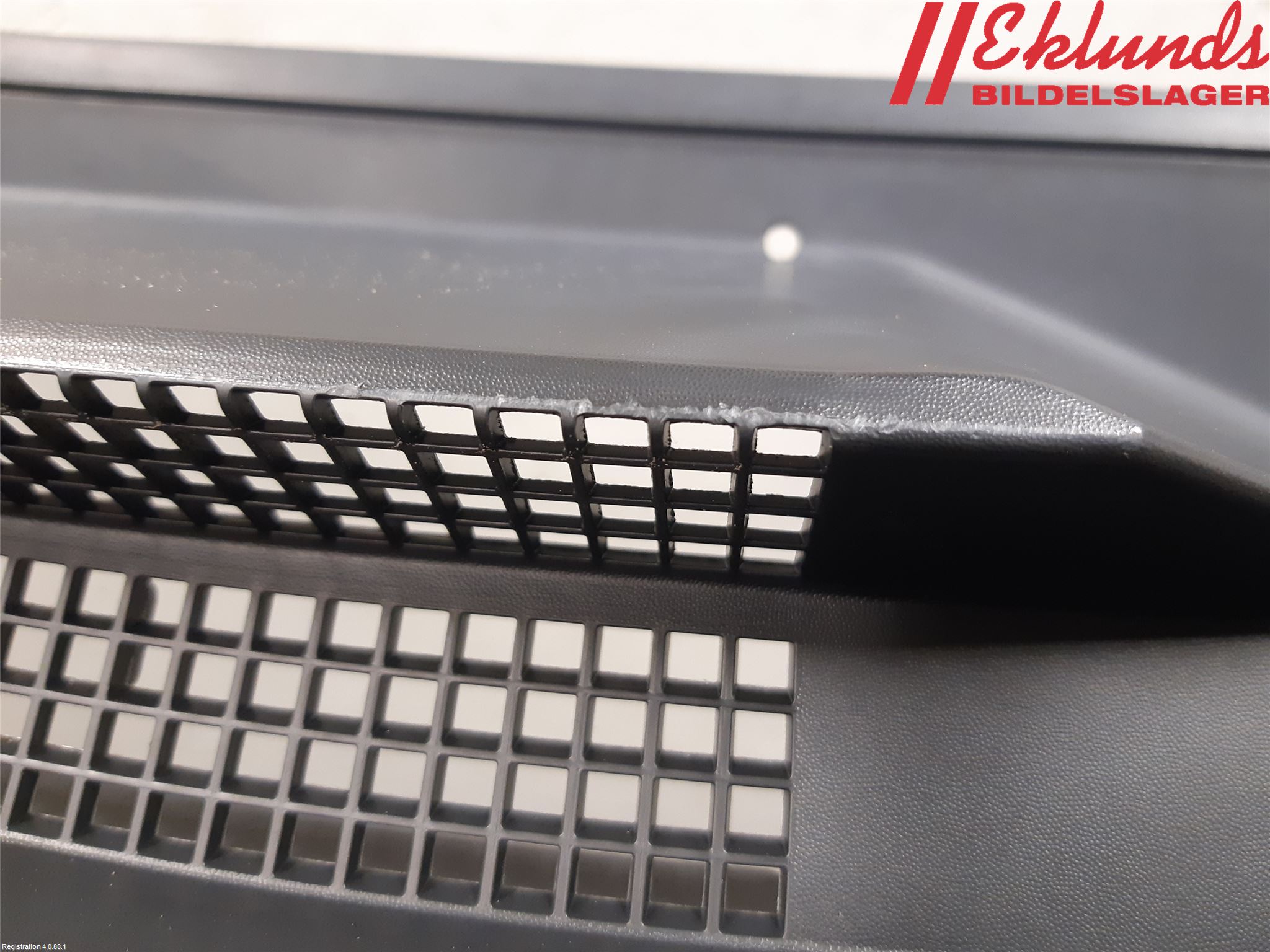 Mitsubishi OUTLANDER 13-21 Torpedplåt-Torpedplast