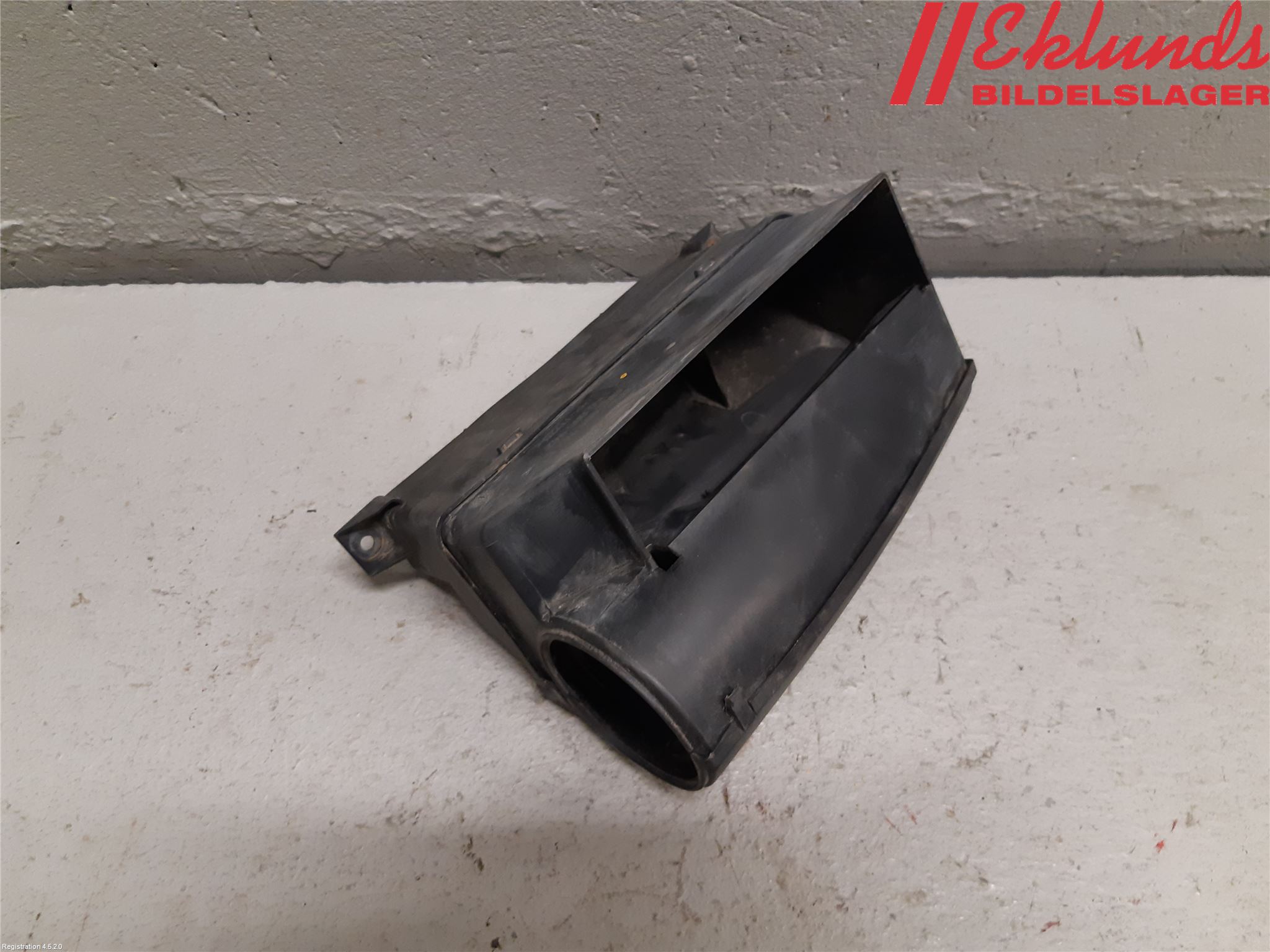Volkswagen VW CADDY 11-15 Deflektor Plåt-Plast Kylning