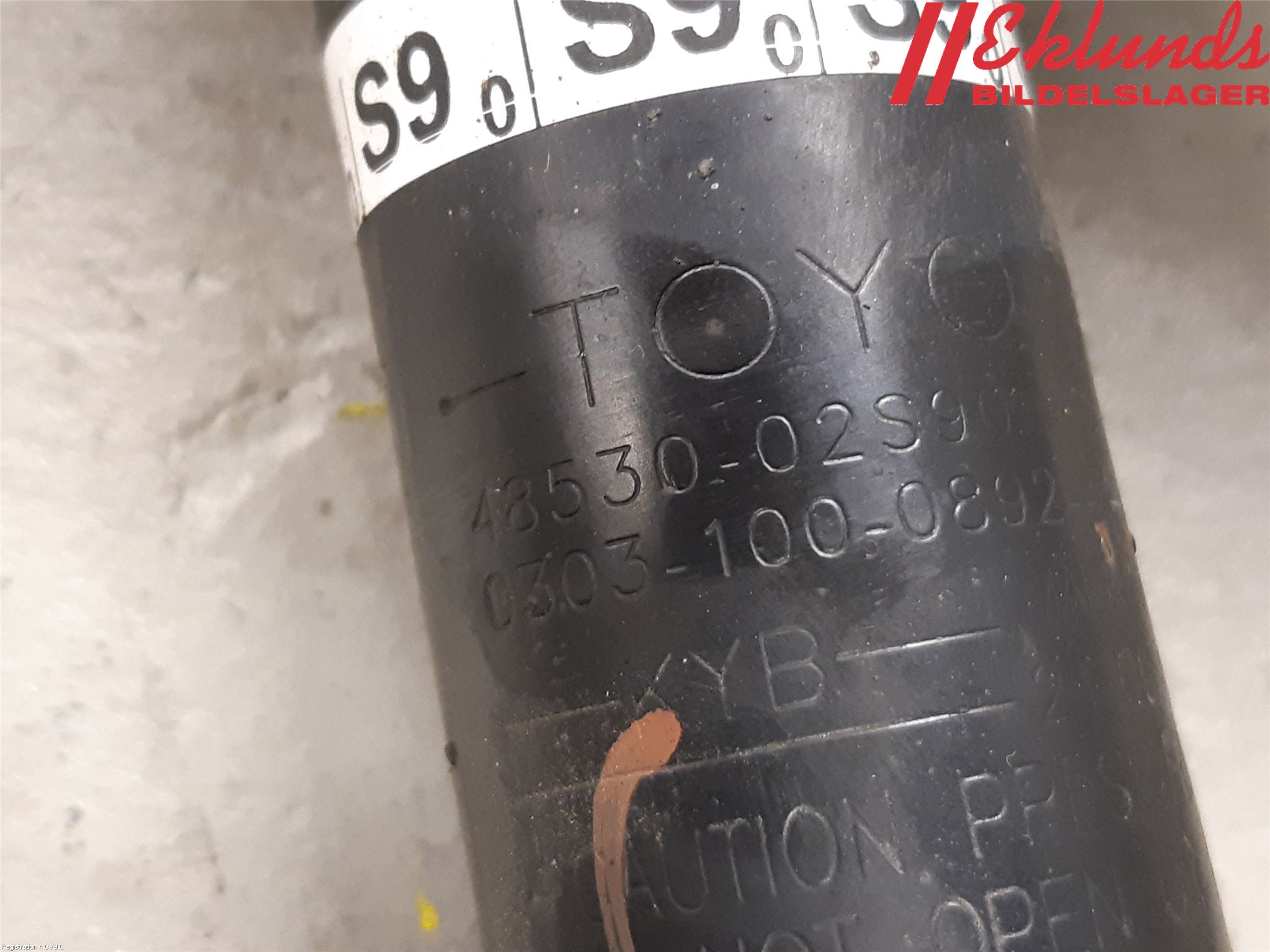 Toyota COROLLA 19- Stötdämpare Bak