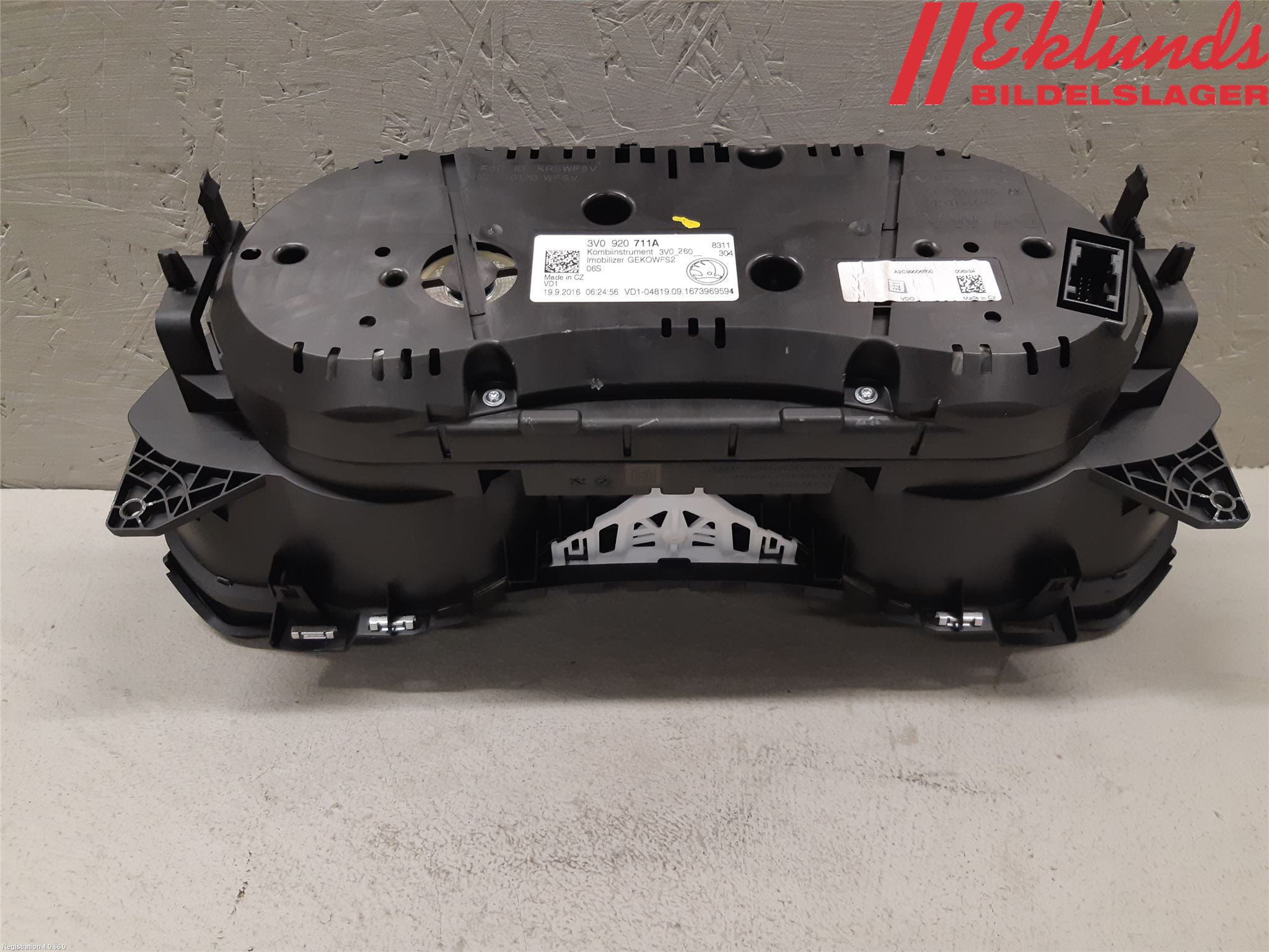 Skoda SUPERB 16-24 Instrument Komb