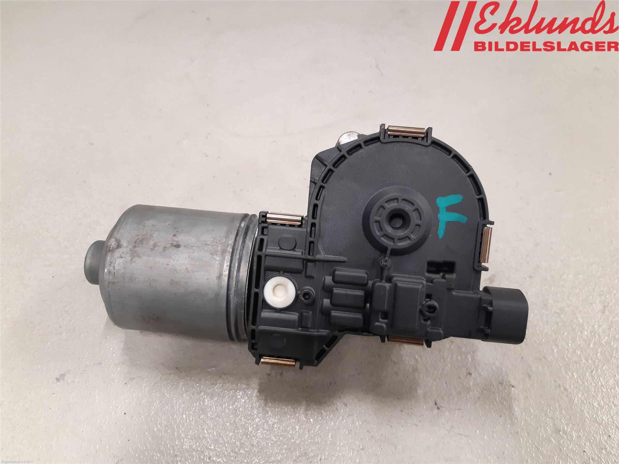 Opel MERIVA B 10-17 Torkarmotor Vindruta