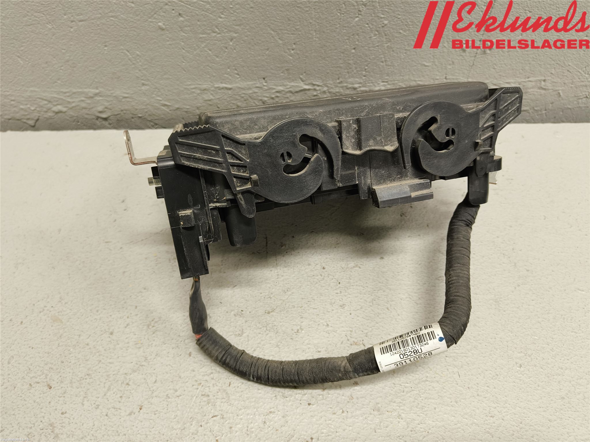 Opel INSIGNIA 17- Säkringsdosa-Elcentral