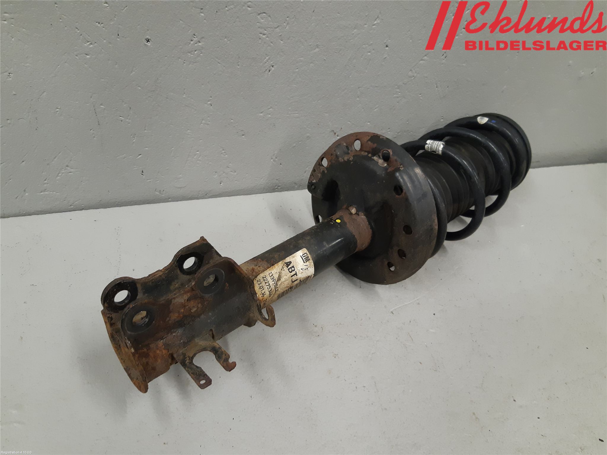 Opel CORSA D 07-14 Fjäderben Fram Höger