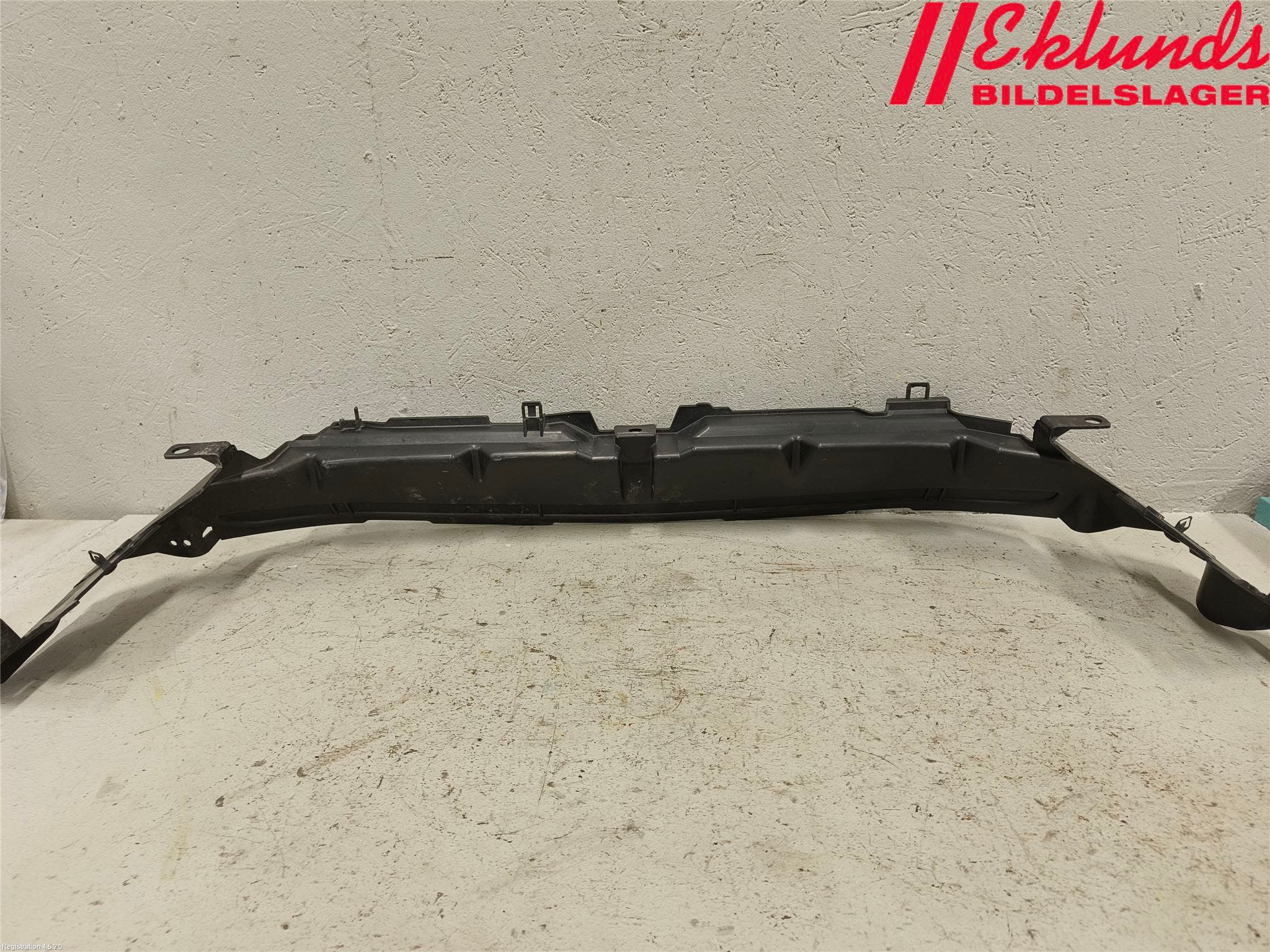 Ford FIESTA 13-17 Front Övrigt