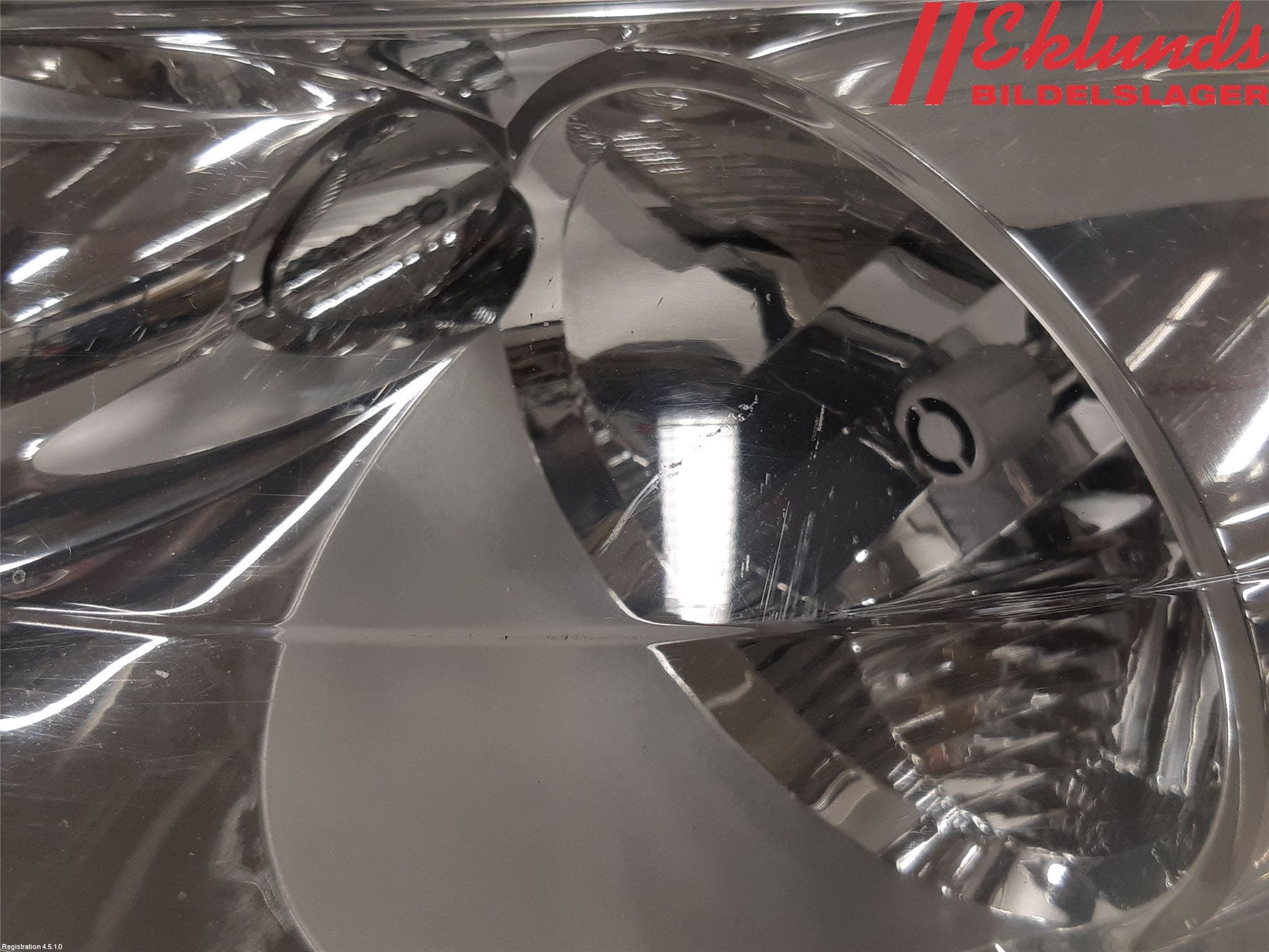 Peugeot 207 Strålkastare Vänster