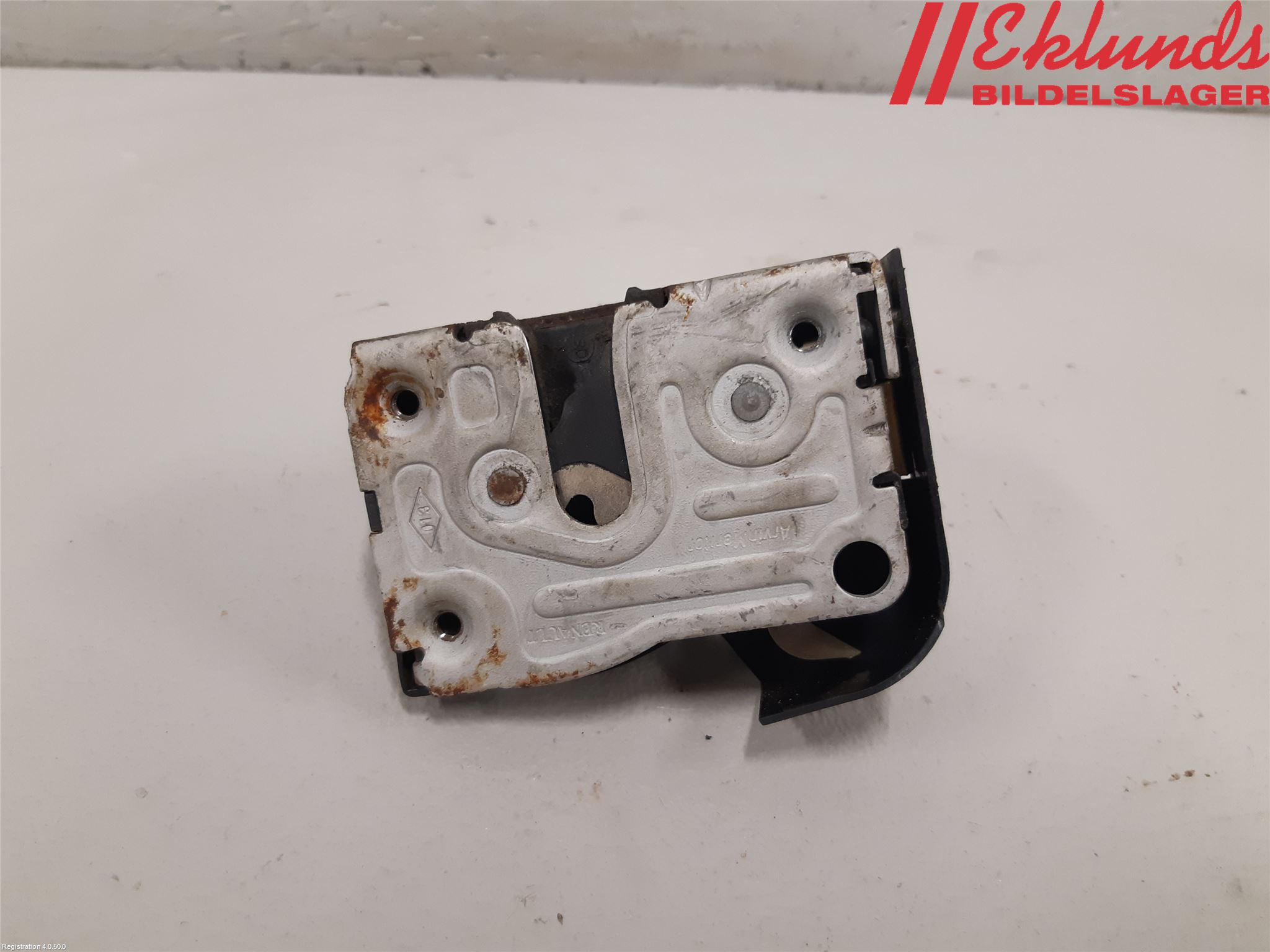 Renault CLIO II 01-08 Låskista-Dörrlås