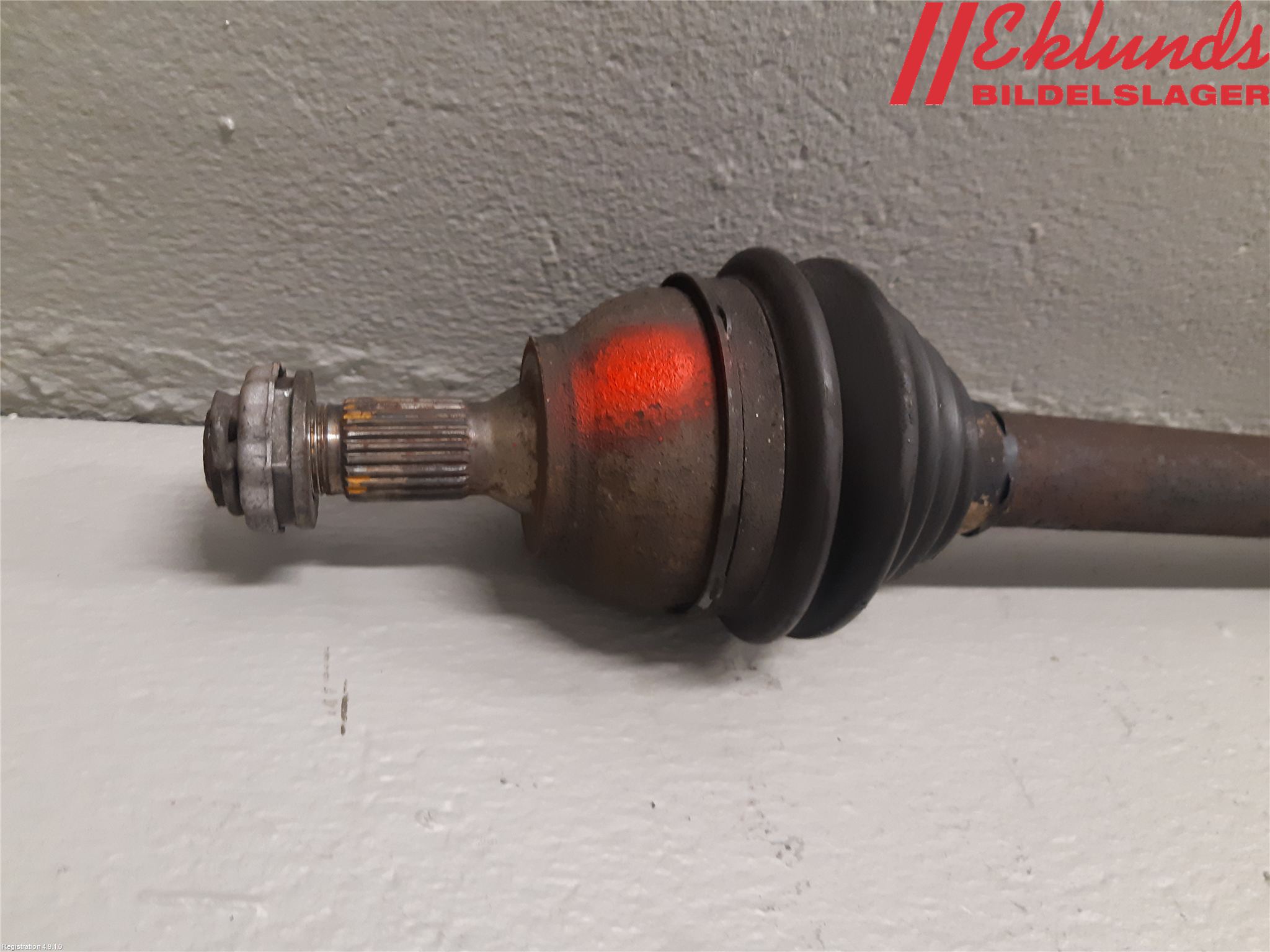 Peugeot 308 08-13 Drivaxel Fram Vänster