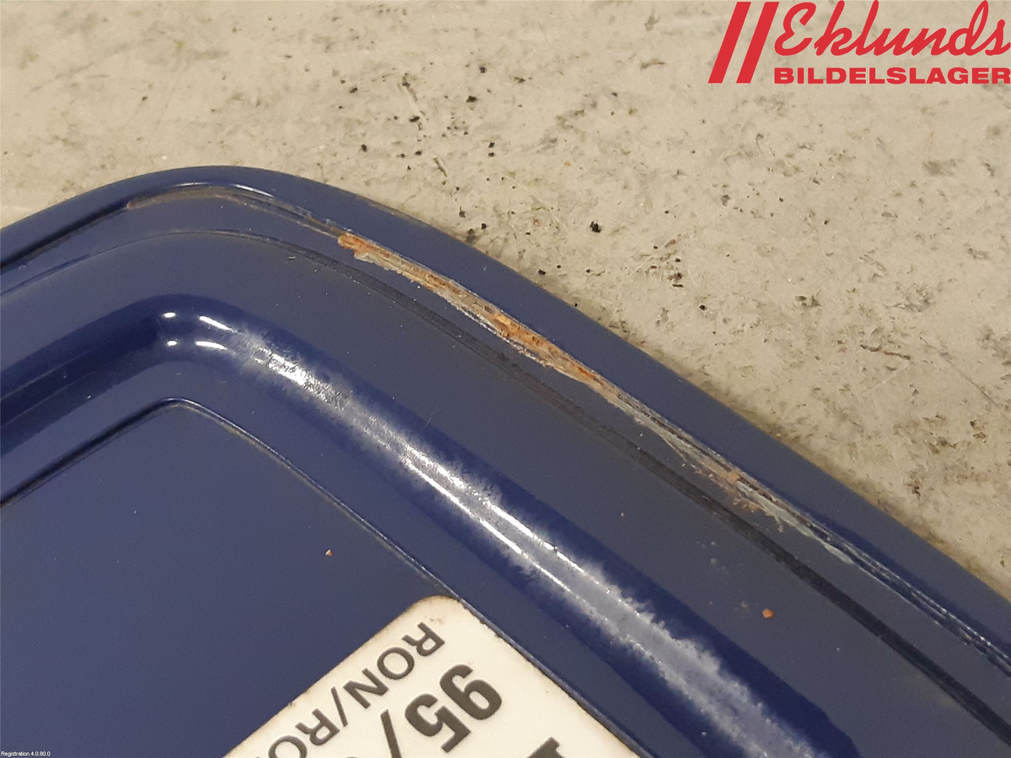 Volkswagen VW CADDY      04-10 Tanklucka