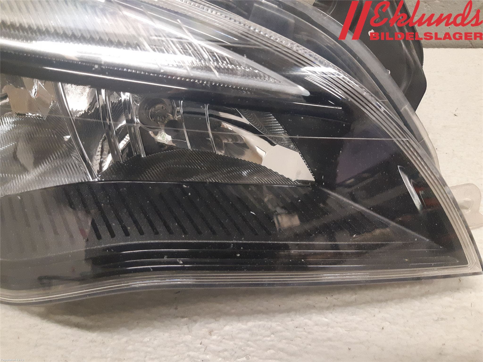 Opel ASTRA J 10-15 Strålkastare Höger