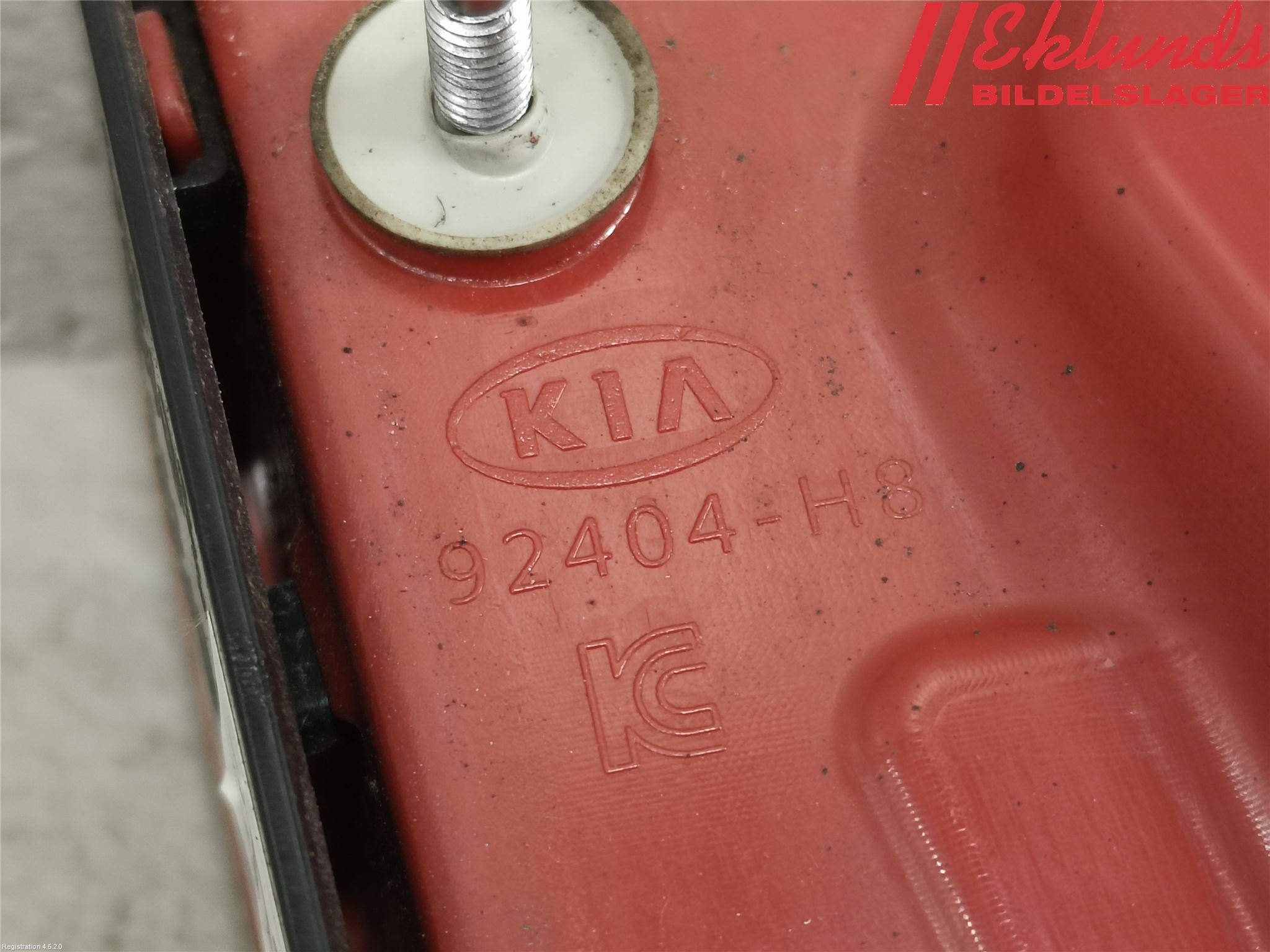 Kia RIO 17- Bakljus Lucka Hö