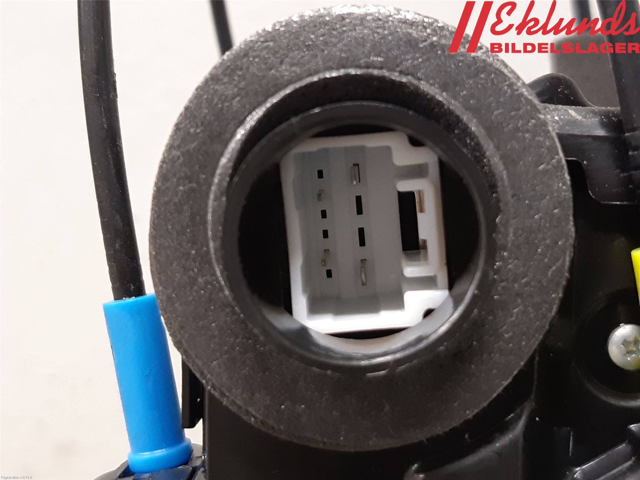 Toyota COROLLA 19- Låskista-Dörrlås