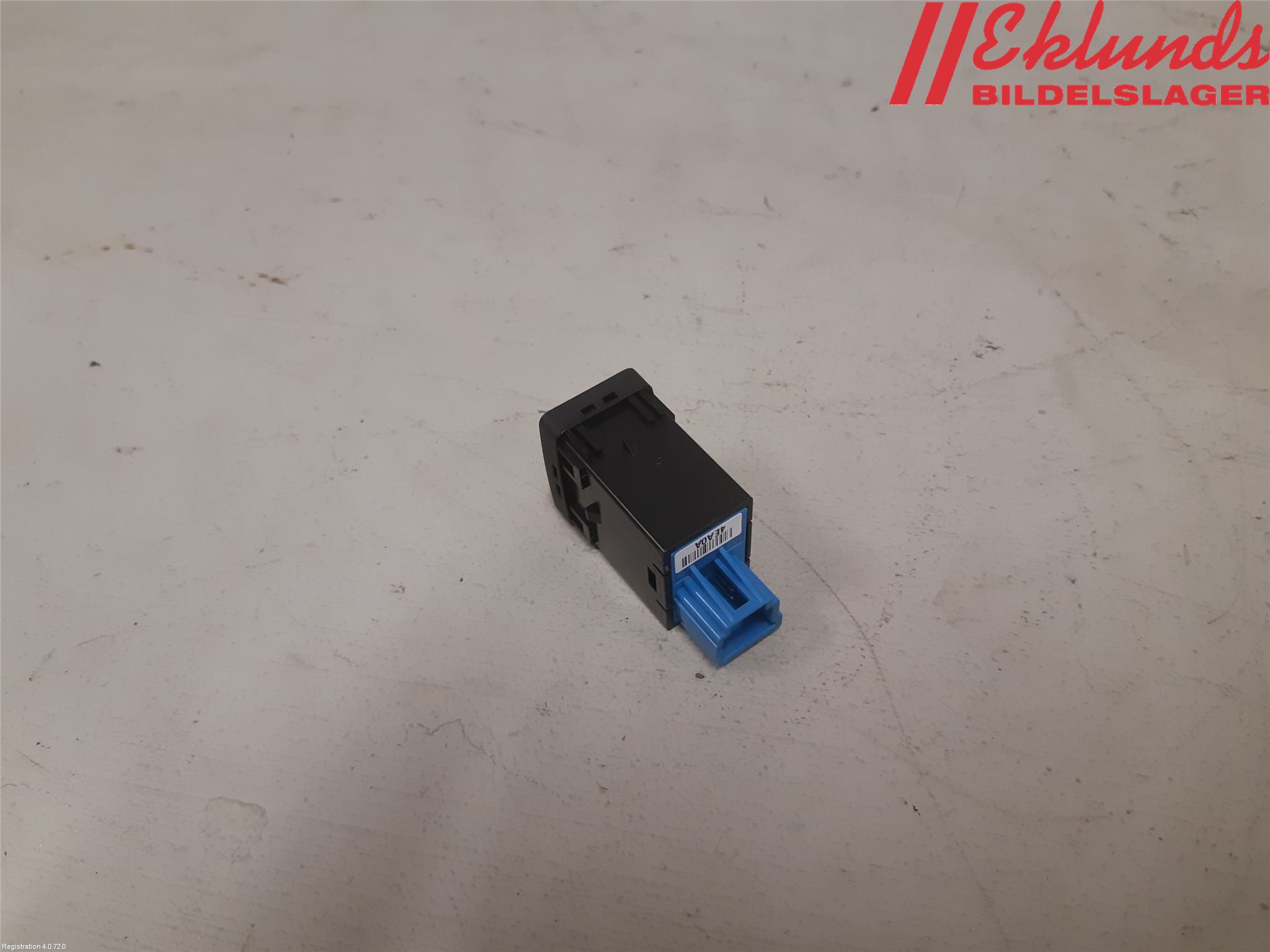 Nissan QASHQAI 14-17 Strömställare Övrigt