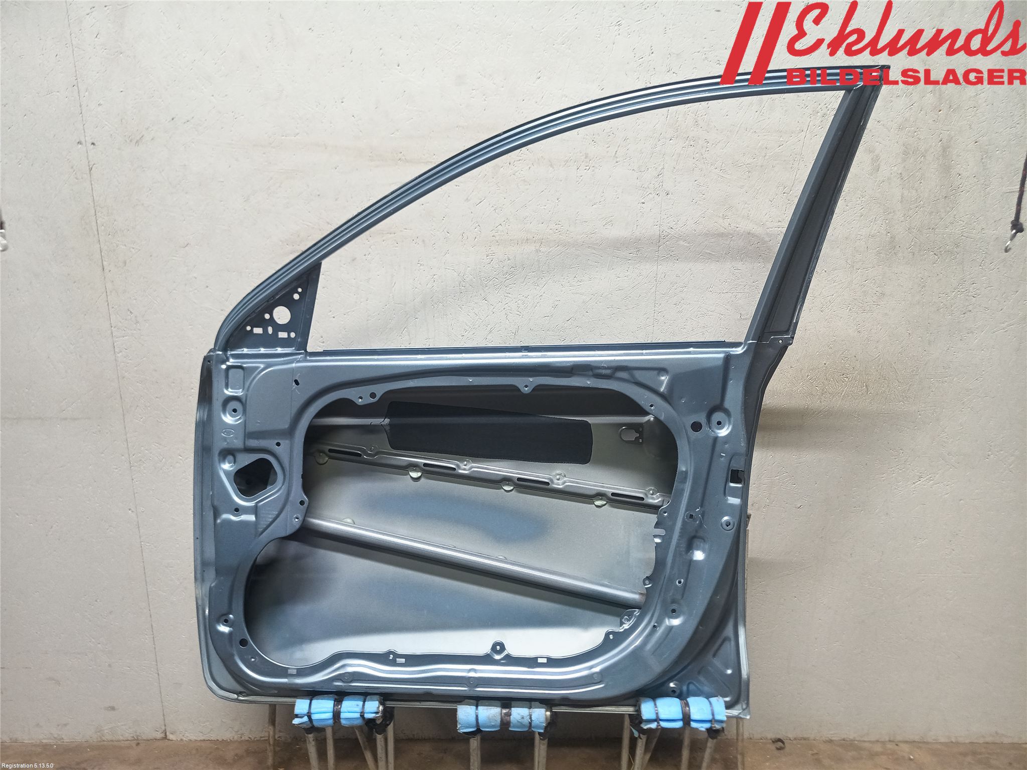 Kia CEED 06-12 Dörr Fram Höger