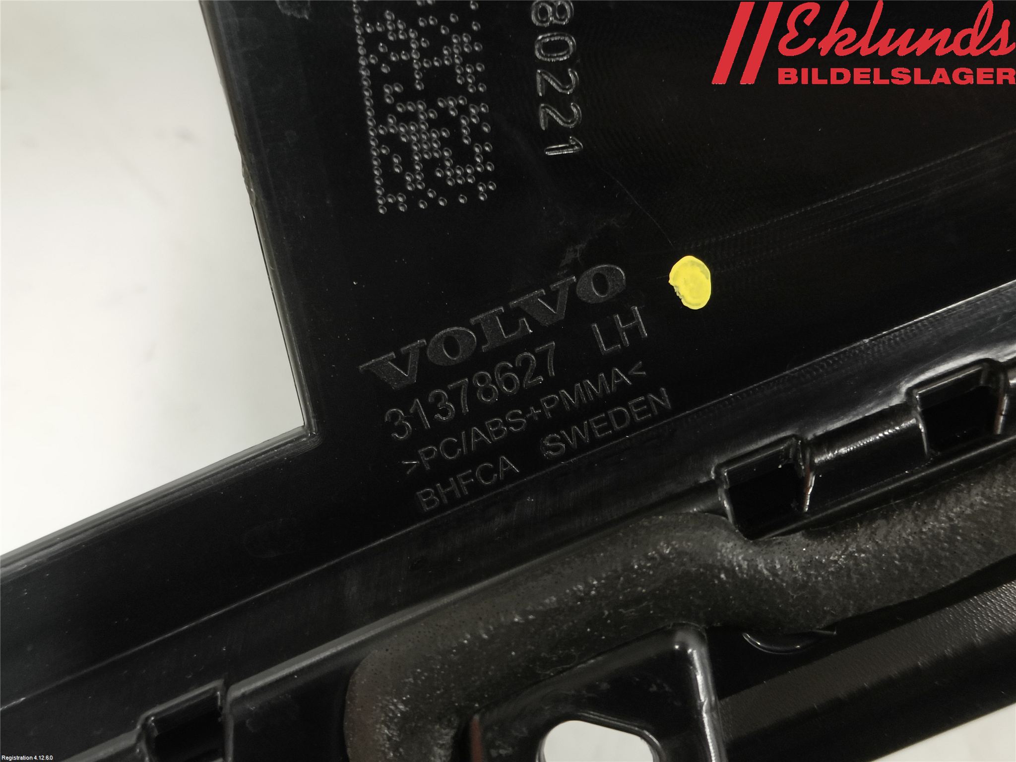 Volvo V90 17->> Dörr Dekorlist Bak Vä