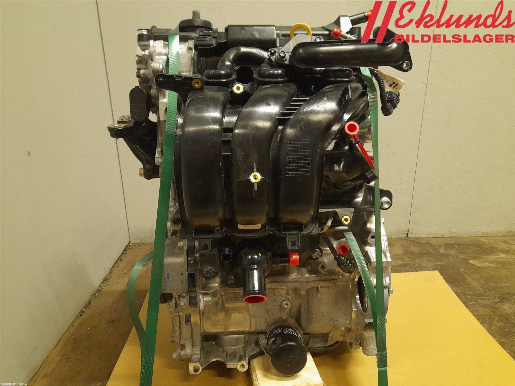 Toyota YARIS CROSS XP21 21- Motor Bensin