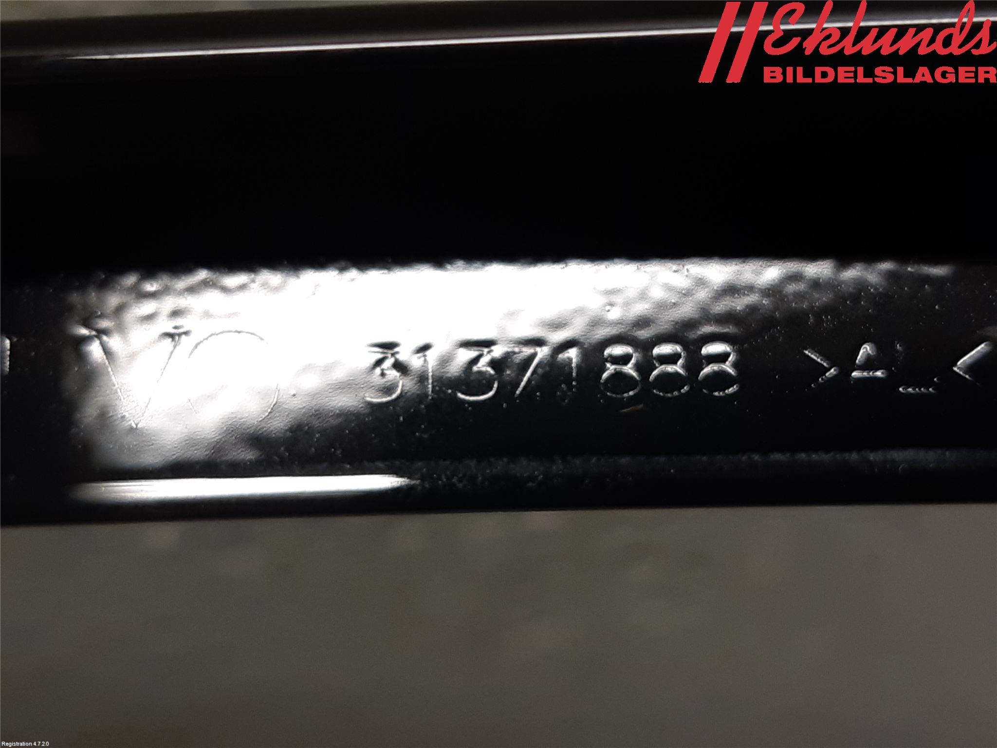 Volvo XC90/RECHARGE 16- Sidoruta Bak - Dekorlist