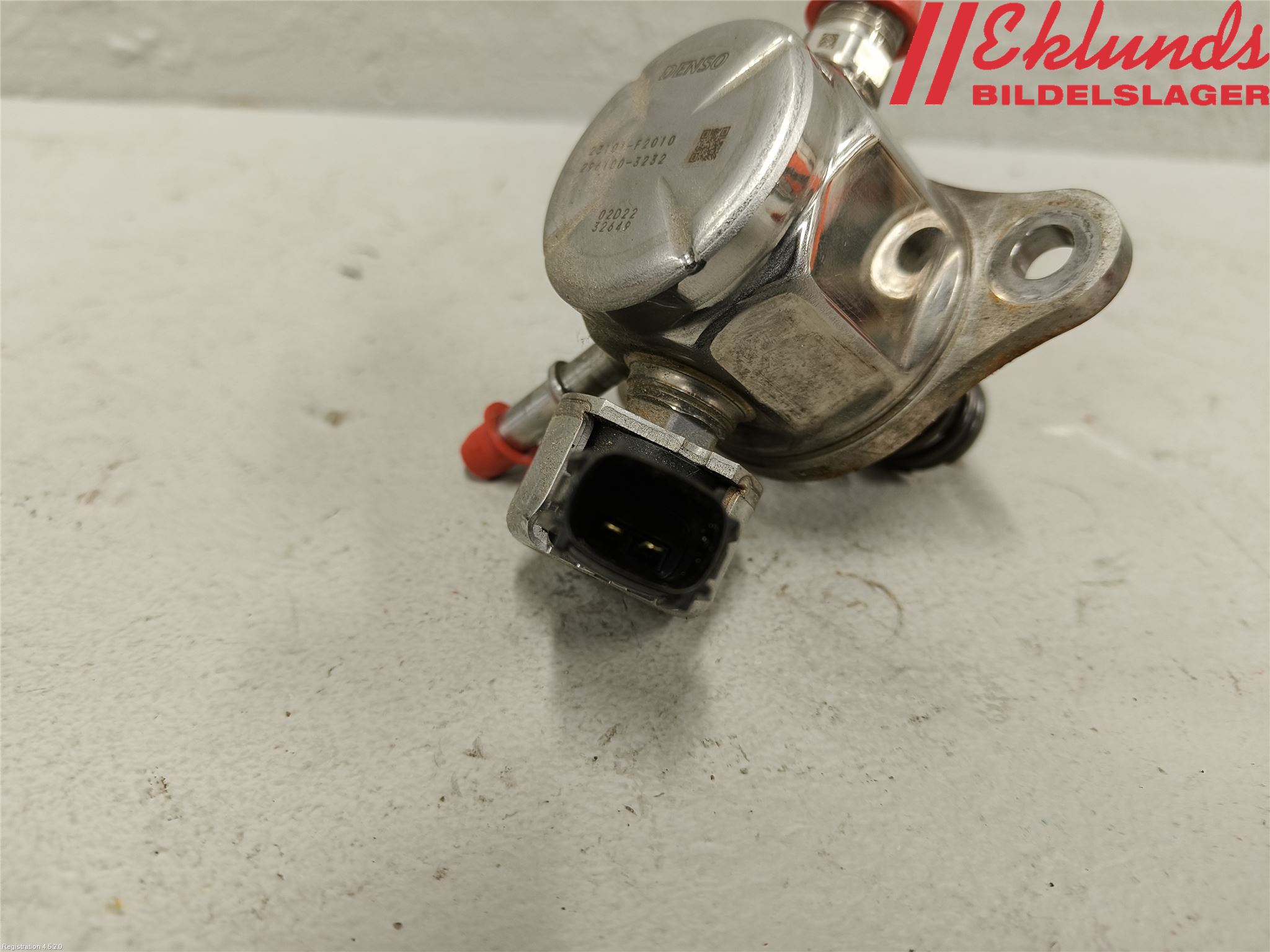 Toyota YARIS XP21 20- Bränslepump Mek