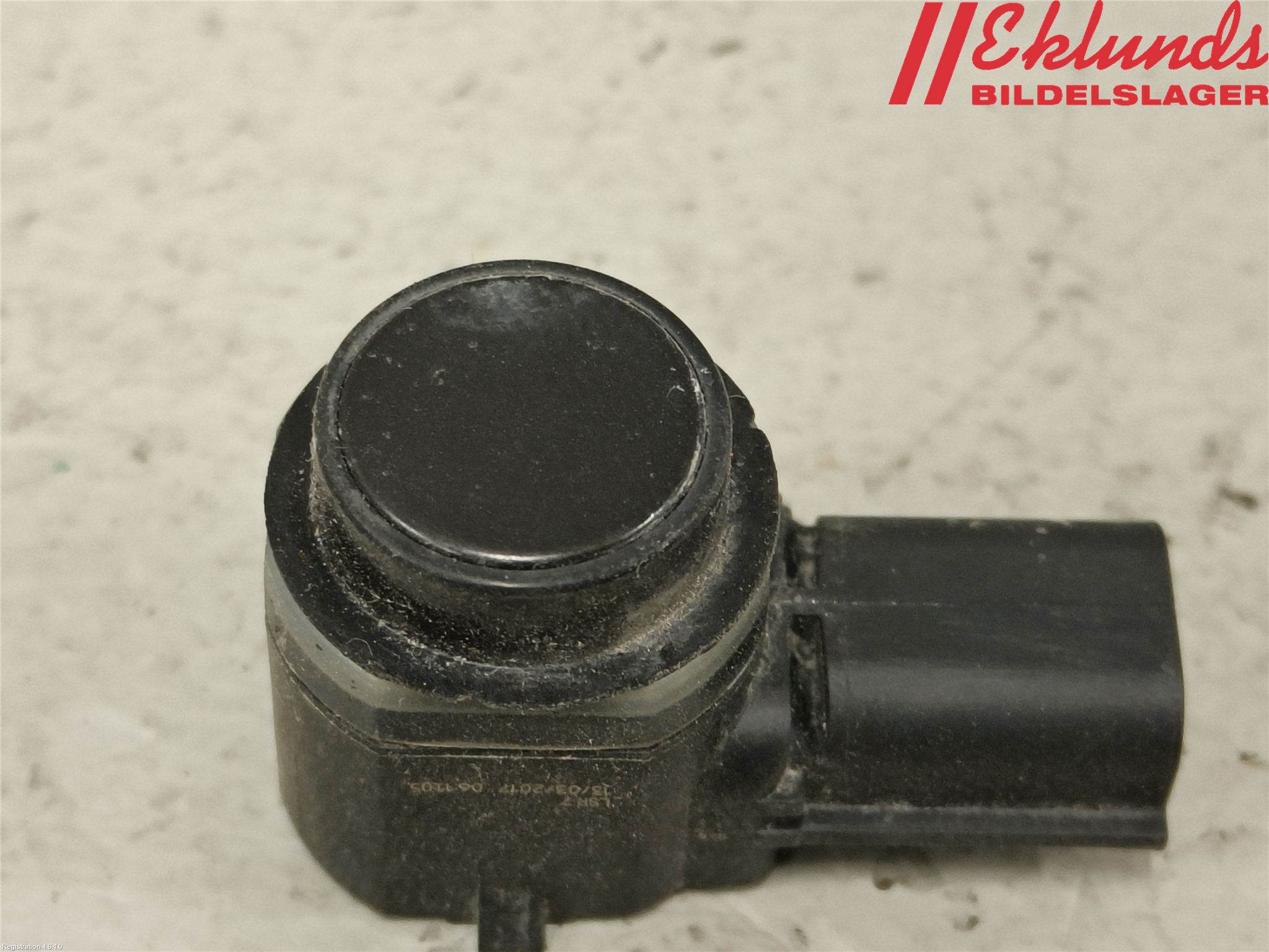 Ford KUGA 17-19 Parkeringshjälp Backsensor