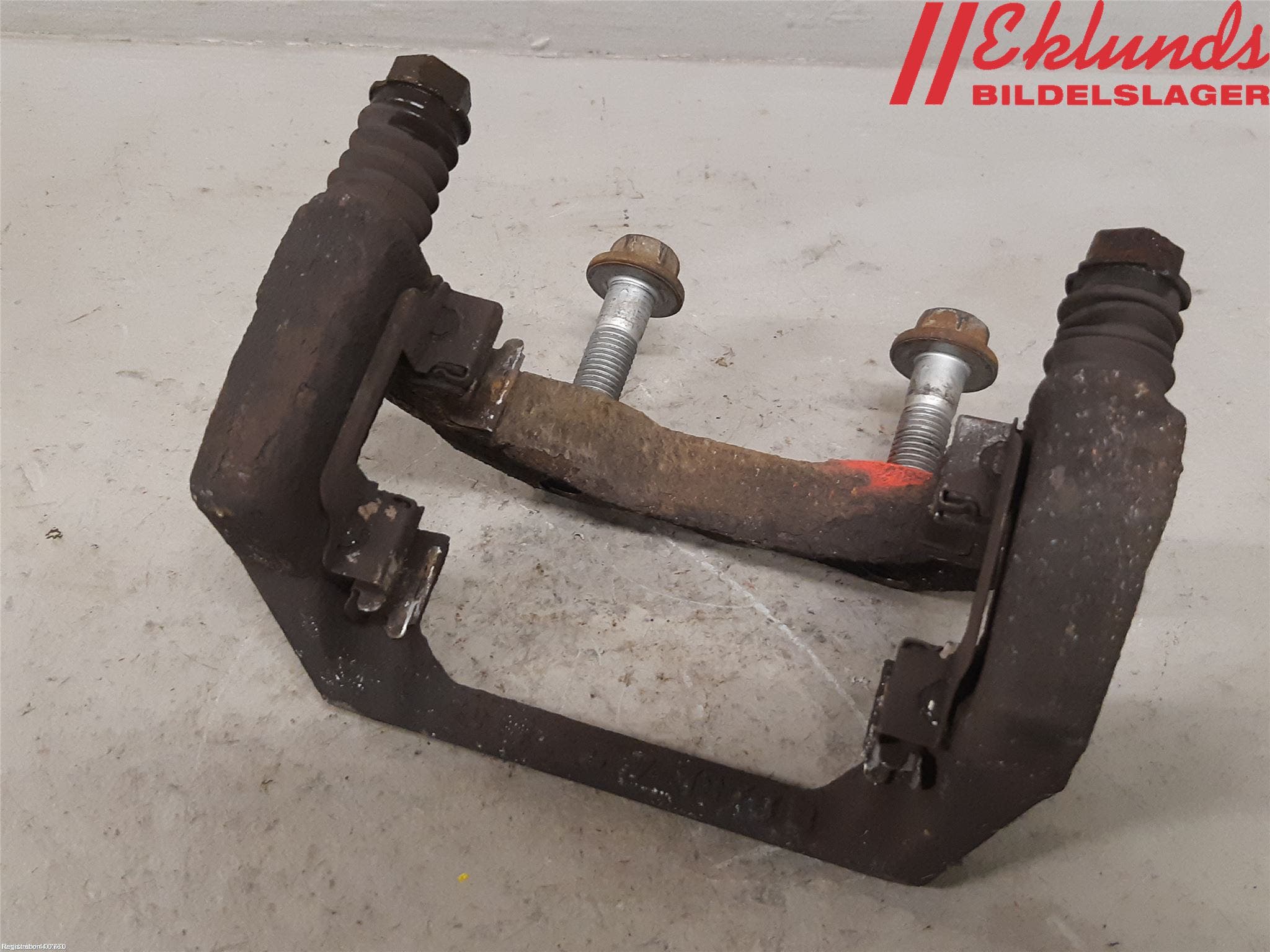 BMW X4 F26 14-18 Bromsokshållare