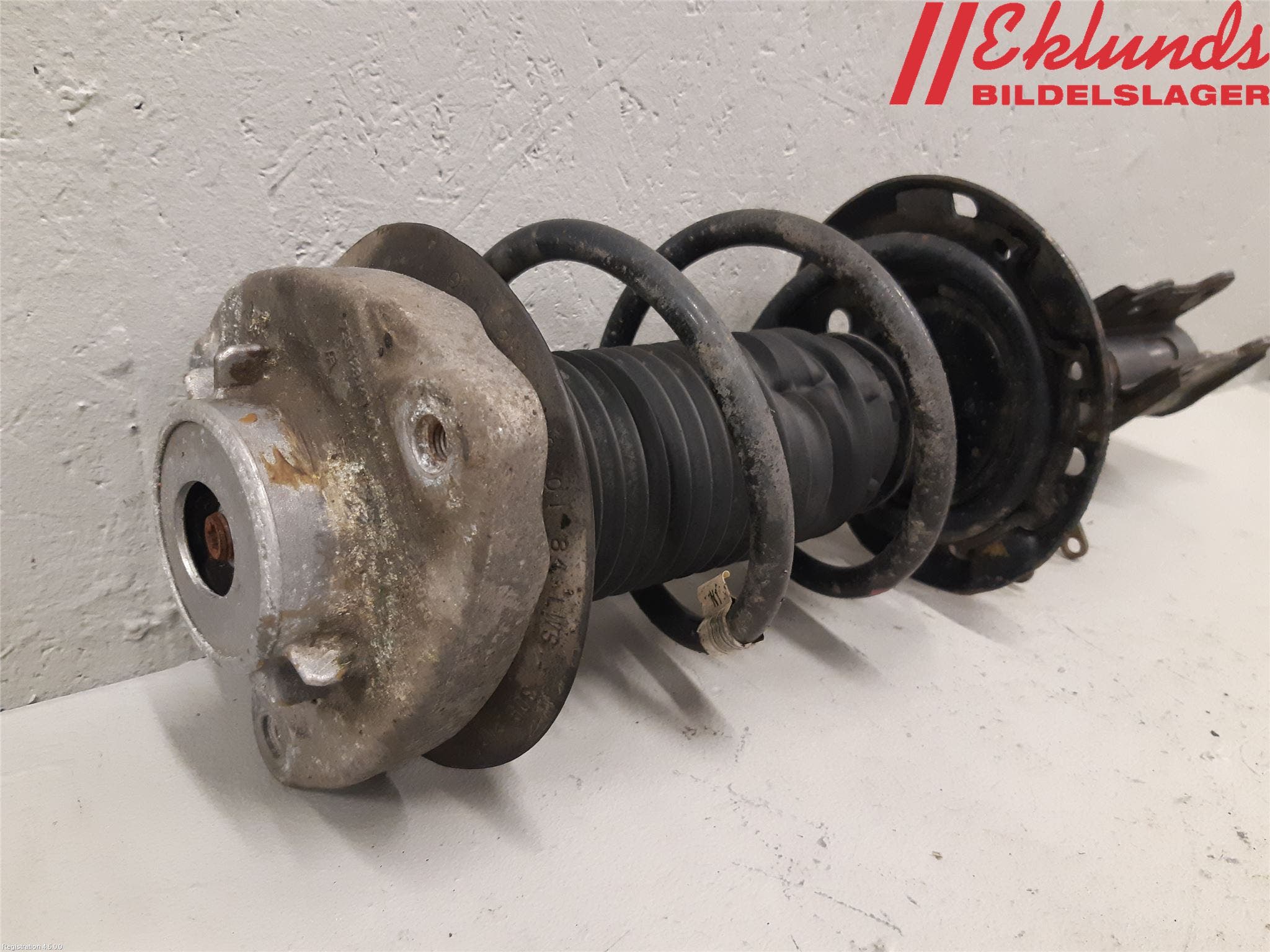 Mercedes-Benz MB CLA-KLASS (C117/X117) 13-19 Fjäderben Fram Vänster