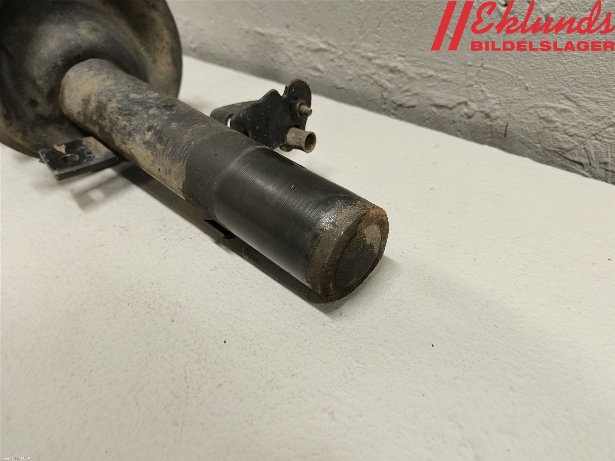 Ford FOCUS 11-14 Fjäderben Fram Höger