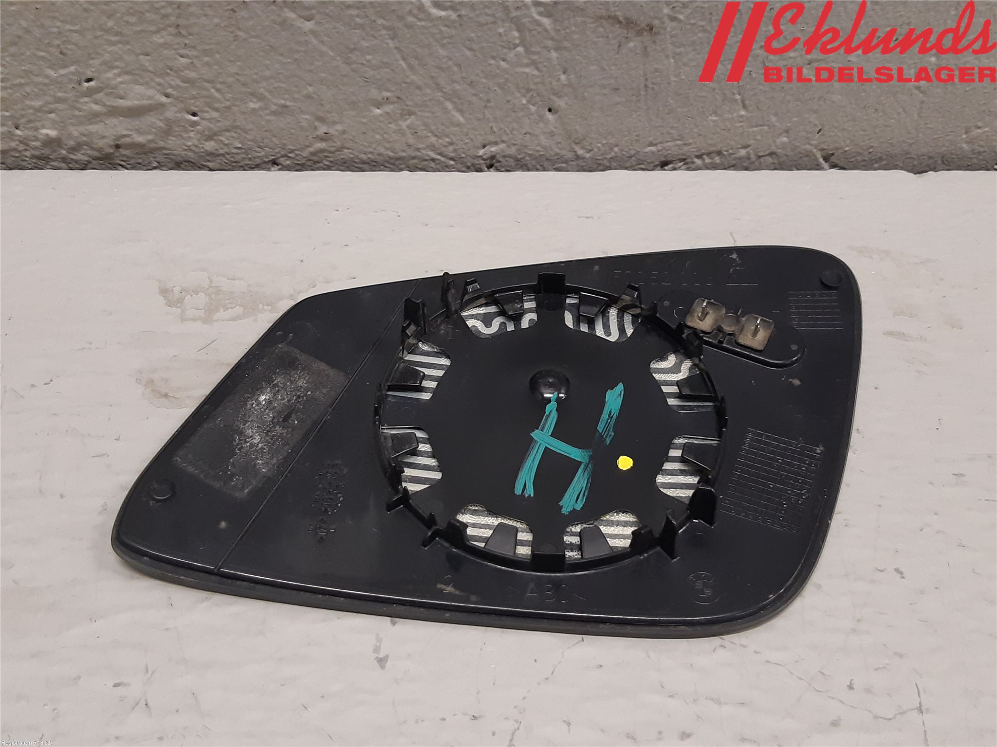 BMW 5 F10/F11/F18 09-17 Spegelglas Hö