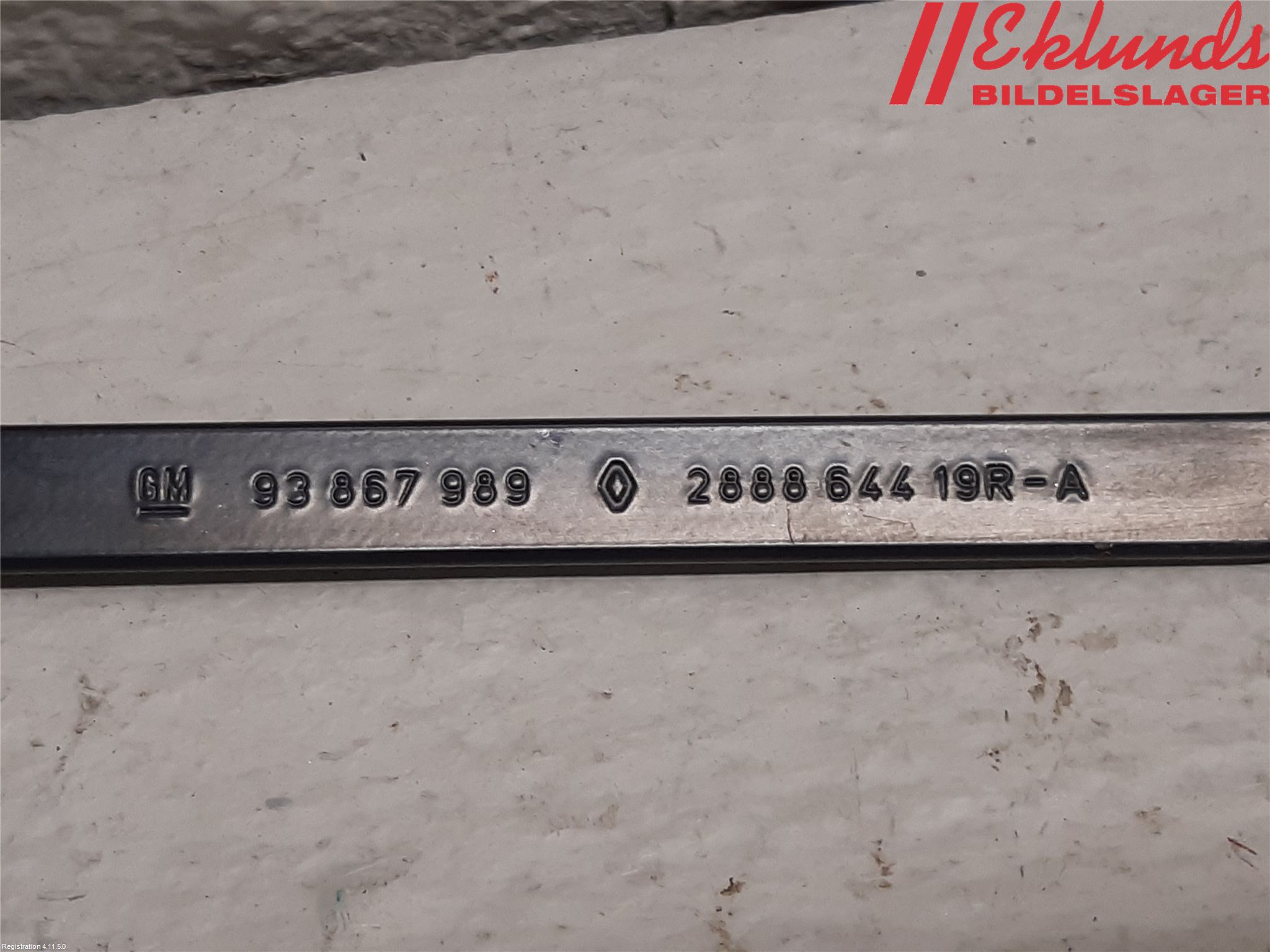 Renault TRAFIC/E-TECH 15- Torkararm Armar Vindruta