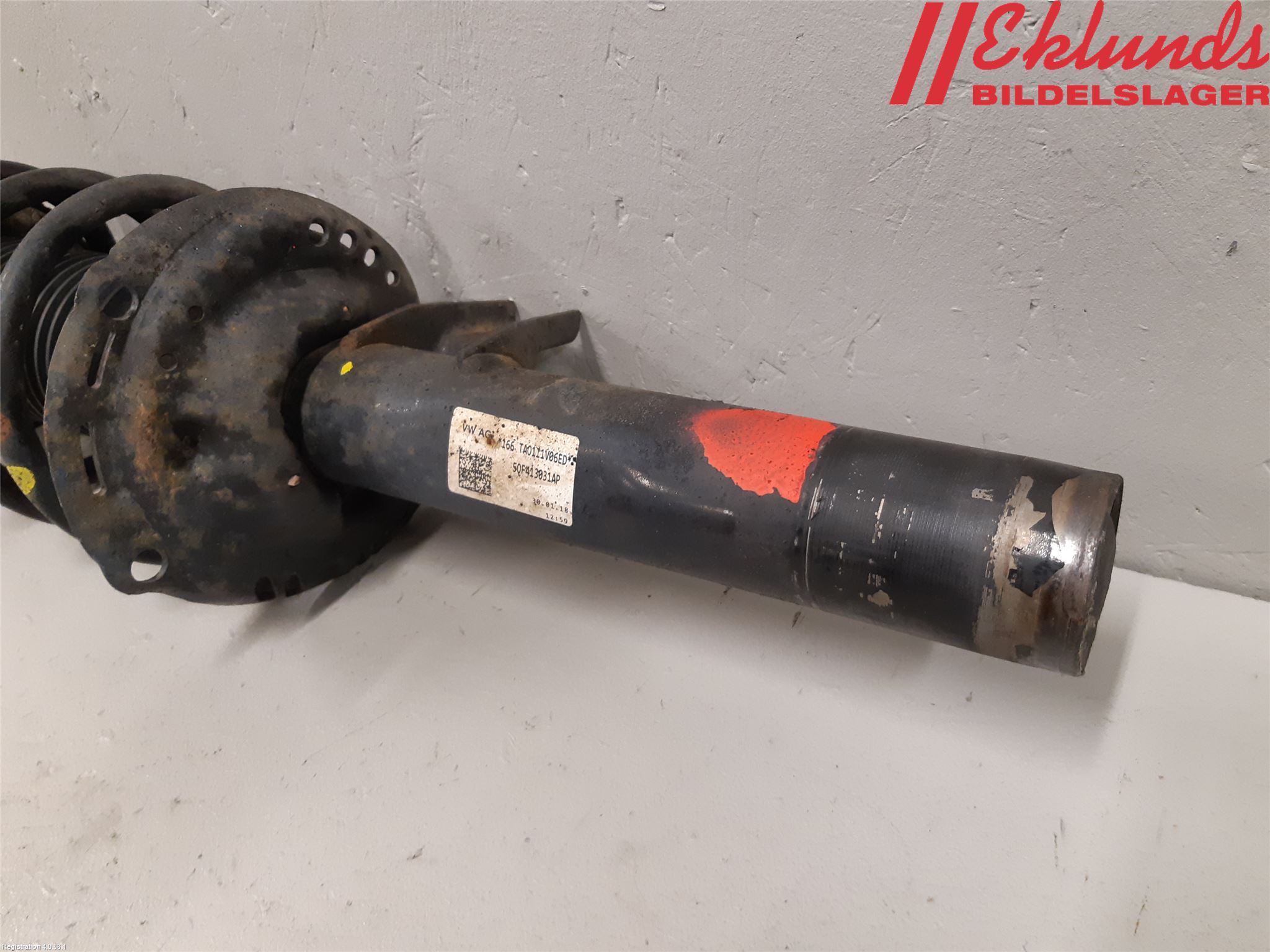 Skoda KODIAQ 17-24 Fjäderben Fram Vänster