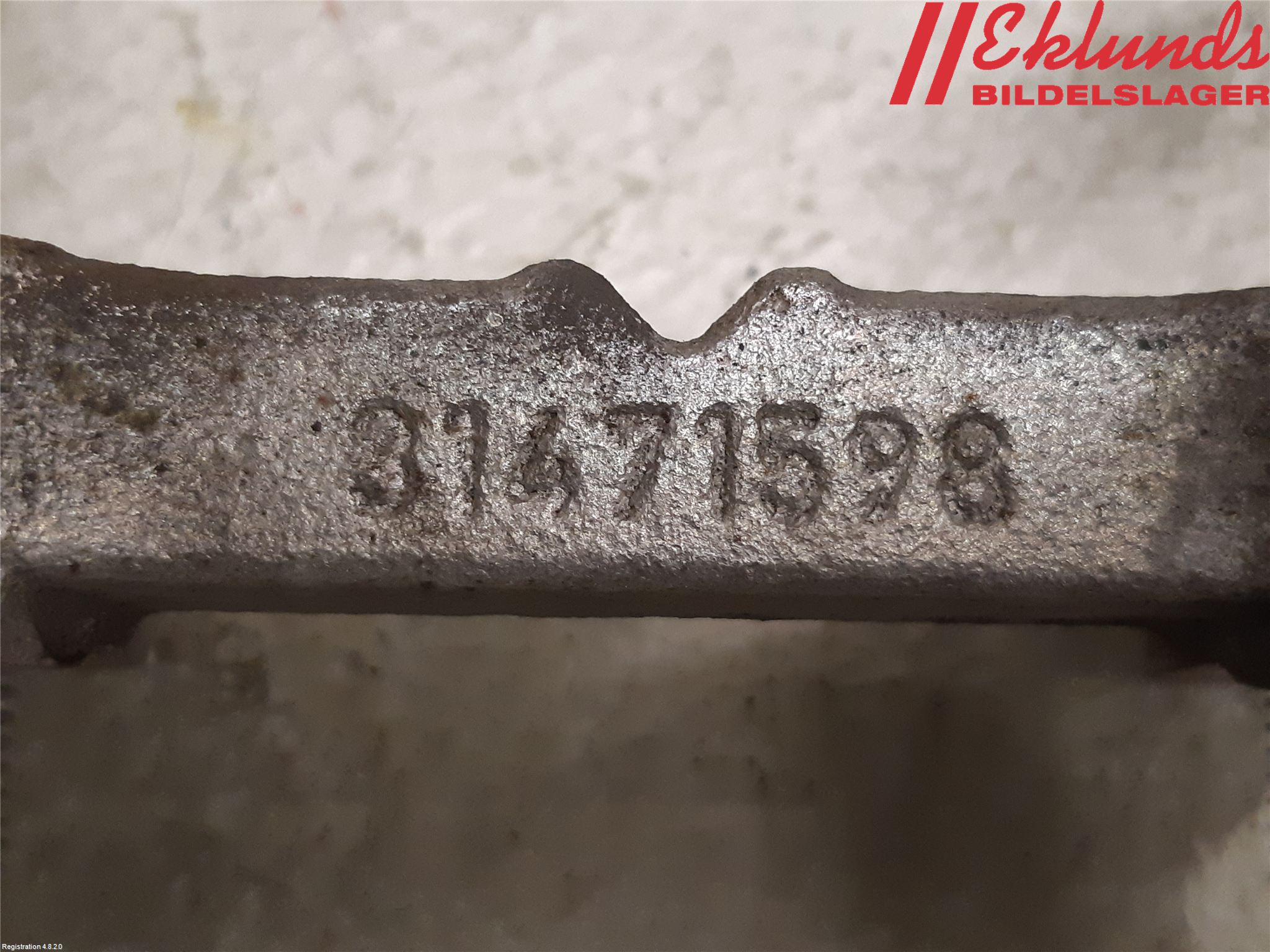 Volvo XC90/RECHARGE 16- Bromsokshållare