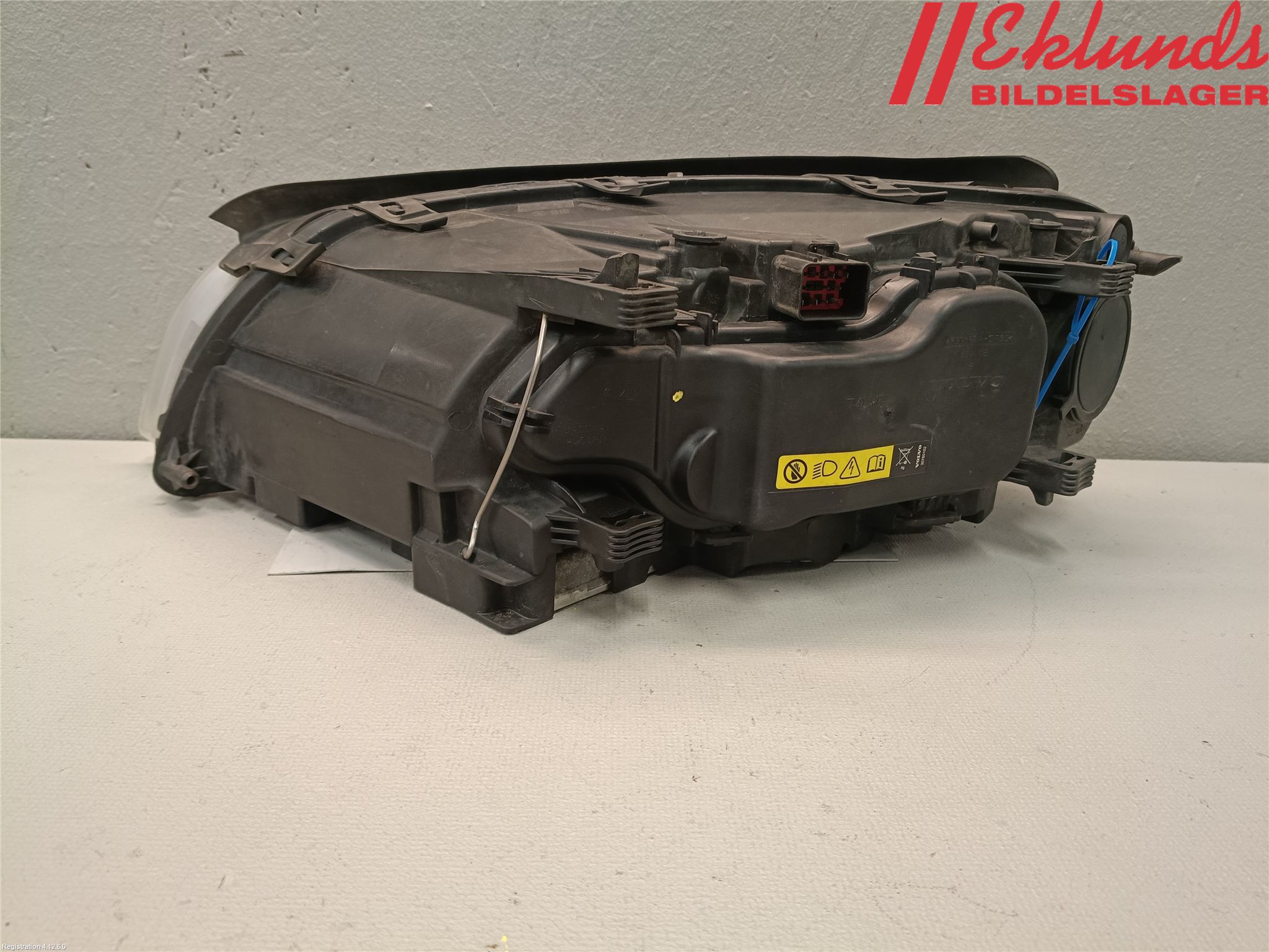 Volvo V70 08-13 Strålkastare Höger