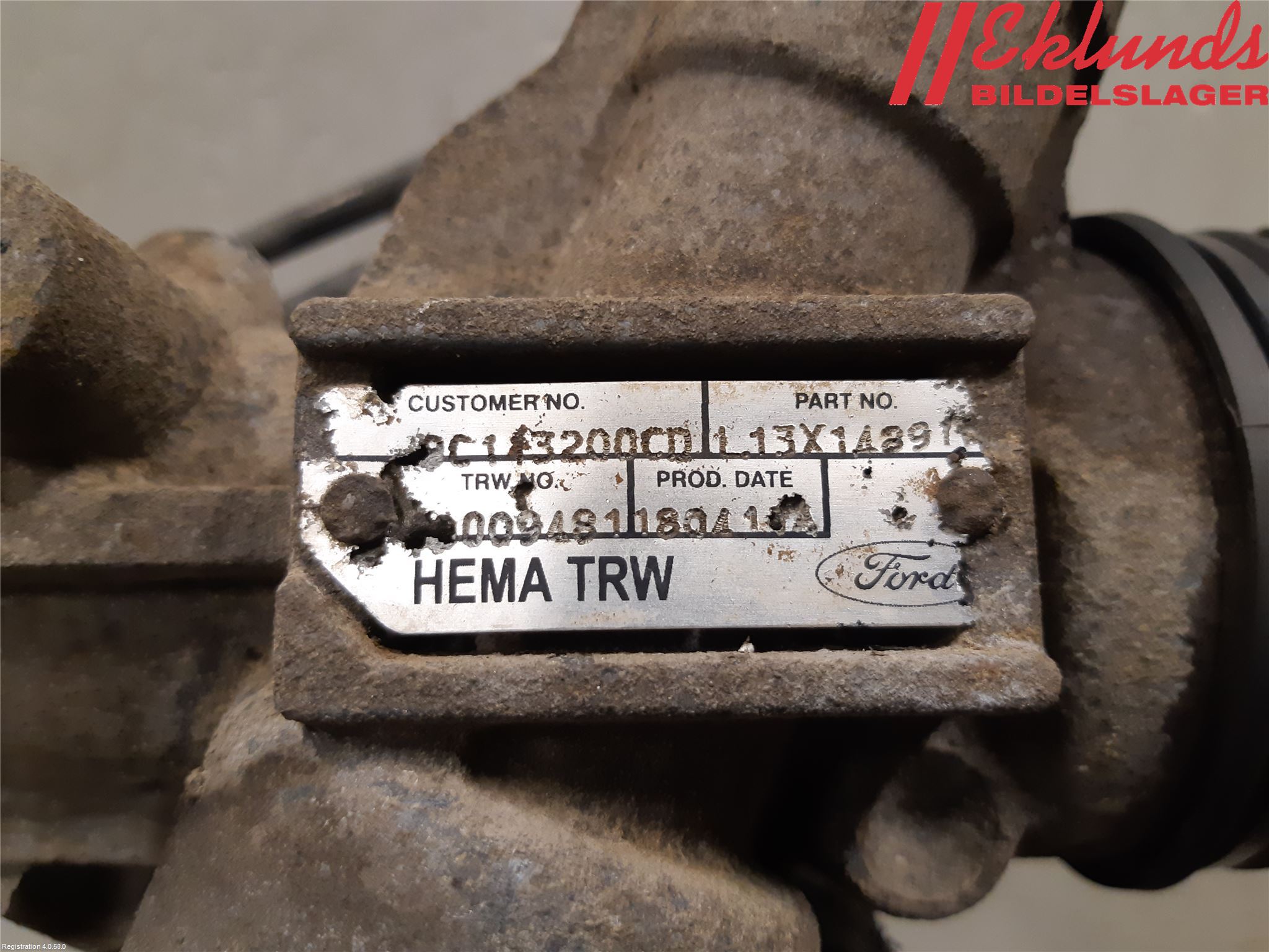 Ford TRANSIT    06-13 Styrväxel Servo -Snäcka