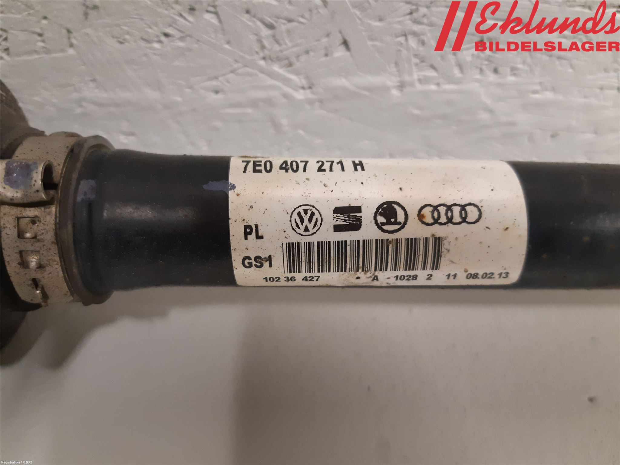 Volkswagen VW TRANSP/CARAVELLE (T5) 04-15 Drivaxel Fram Vänster