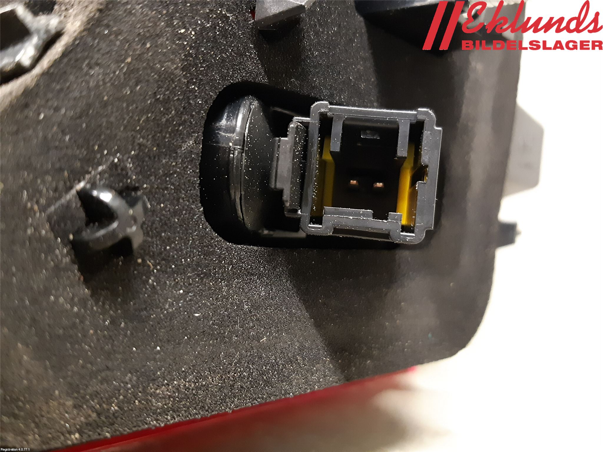 Peugeot 2008 13-20 Bakljus Lucka Vä