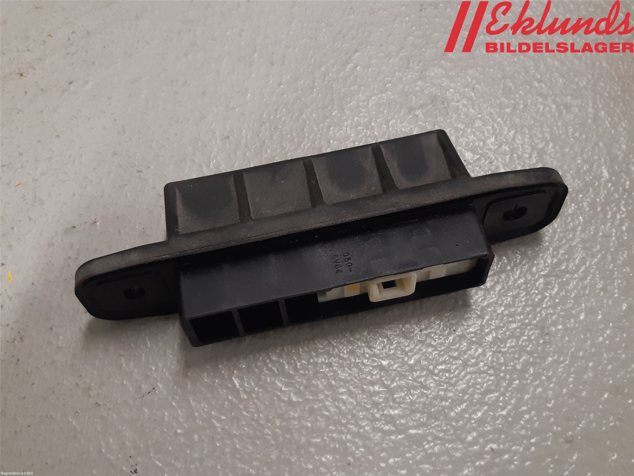 Toyota AVENSIS 09-15 Bakluckehandtag