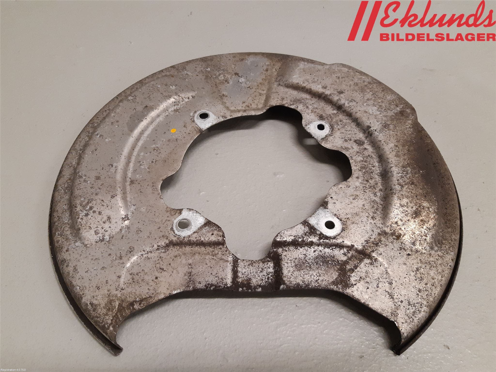 Volvo V90 17->> Bromssköld Bak