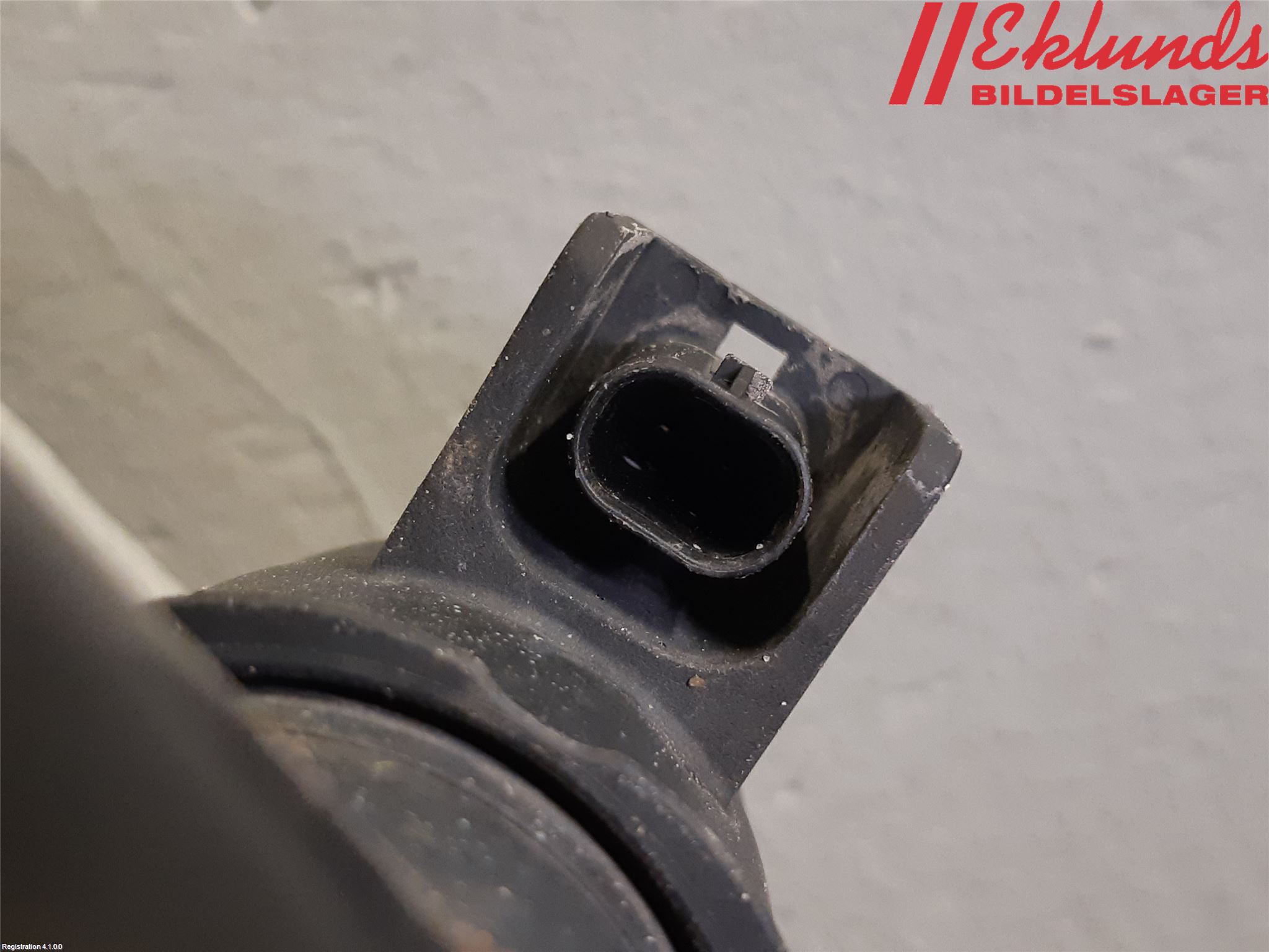 Opel INSIGNIA 17- Stötdämpare Bak