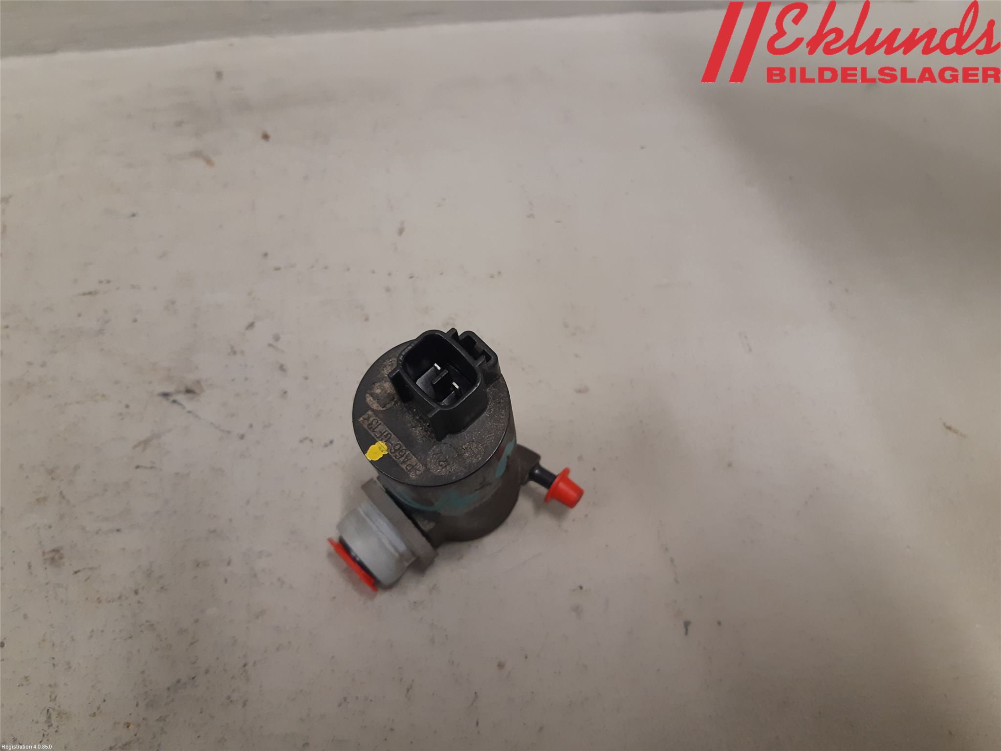 Toyota AURIS 10-12 Spolarpump Baklucka