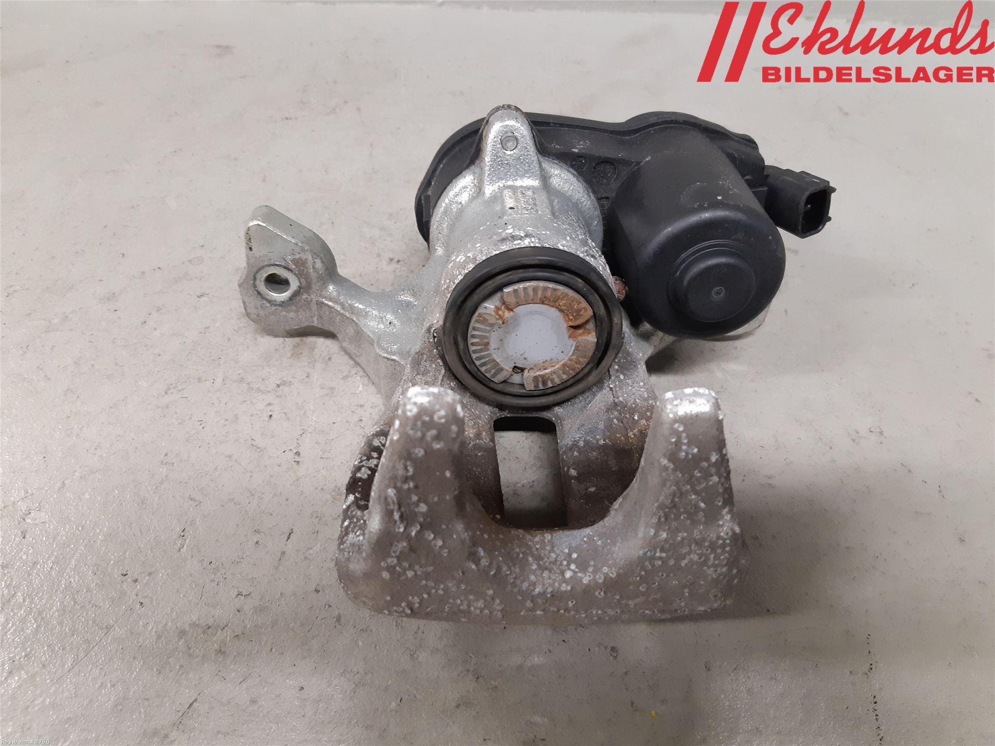 Toyota YARIS XP21 20- Bromsok Bak Höger