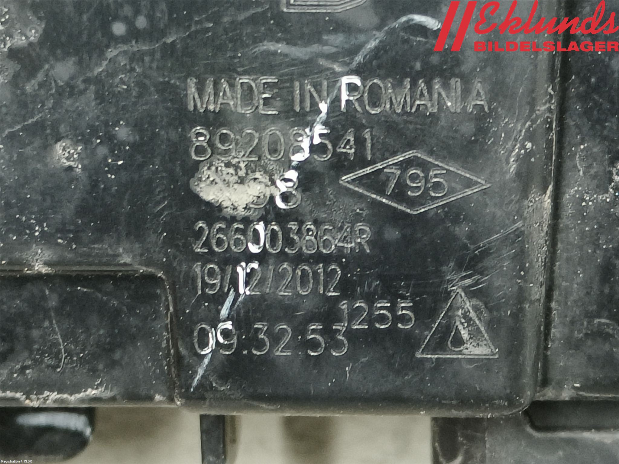 Renault CLIO IV 12-16 Positionsljus Fram Vä